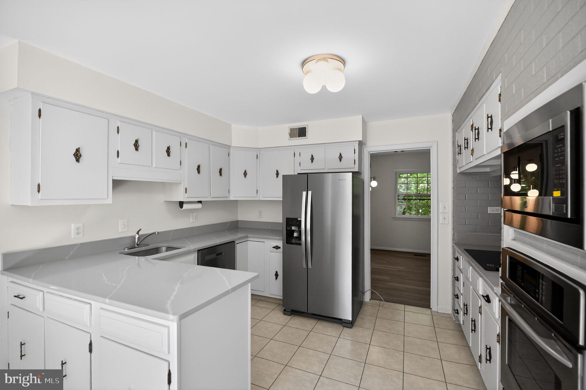 SOUTHFIELD - Residential