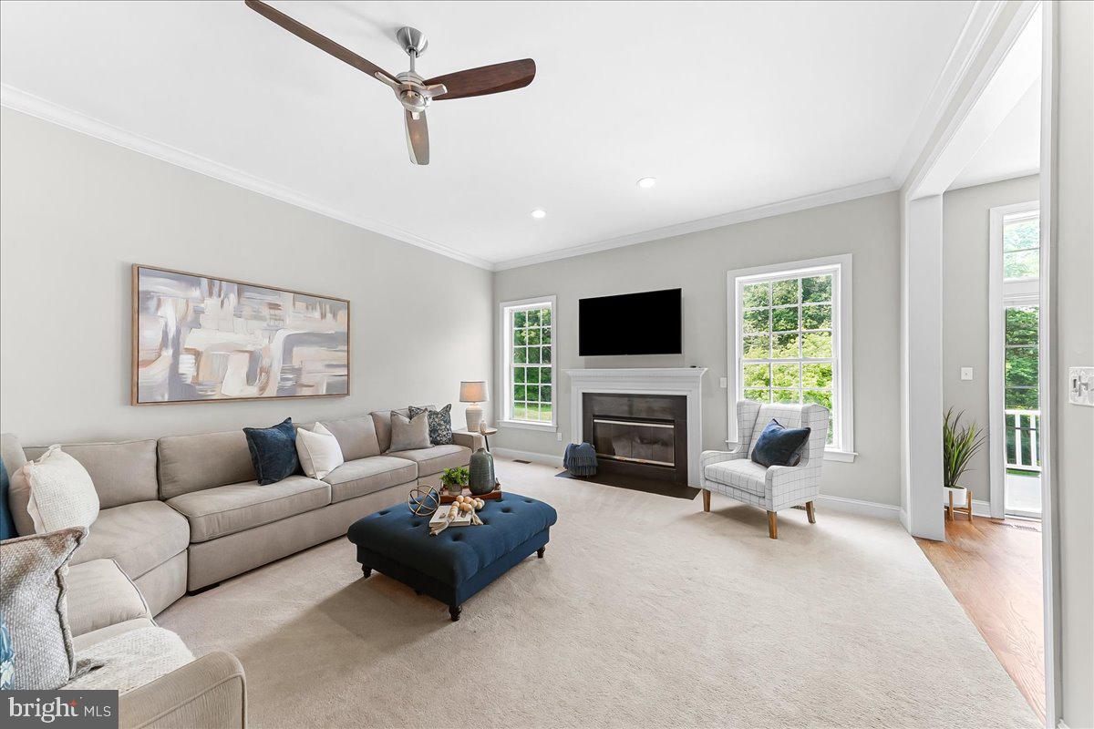 CHERRY CREEK - Residential