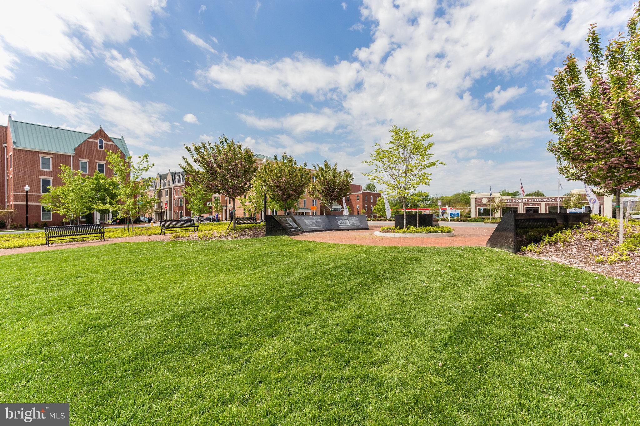 POTOMAC YARD - Residential