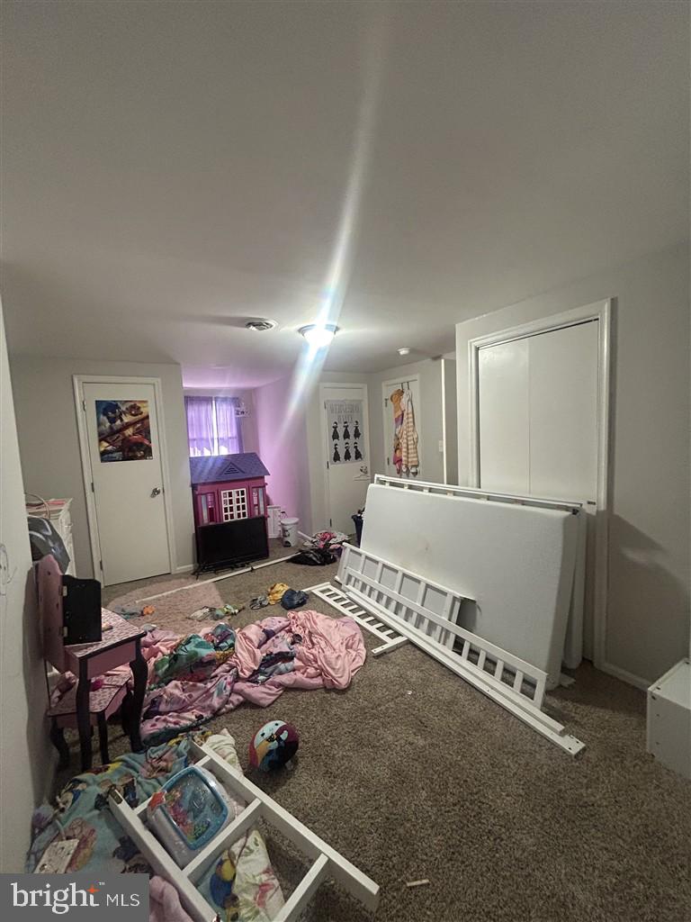 MEADOWBROOK PARK - Residential