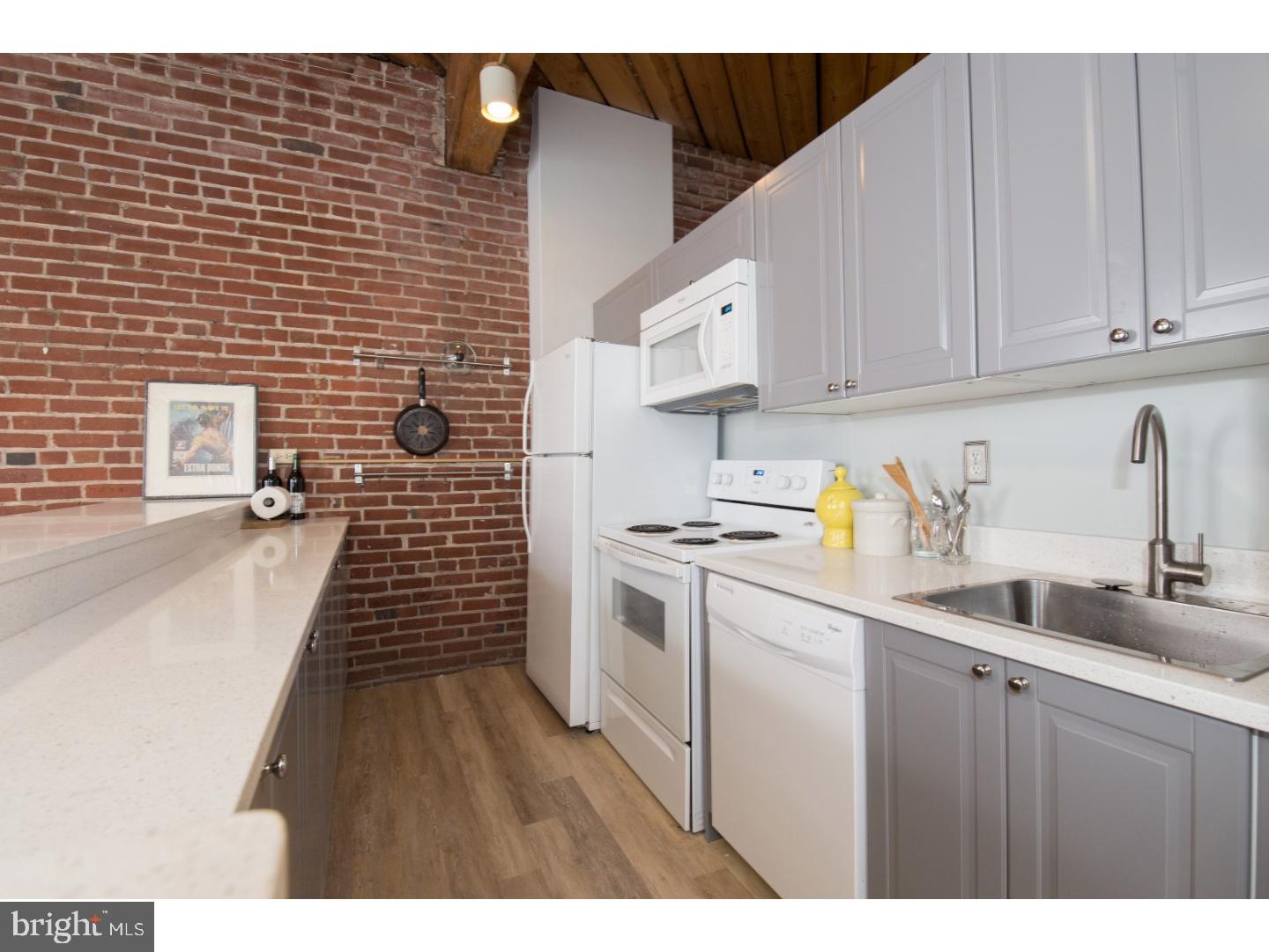 OLD CITY - Residential