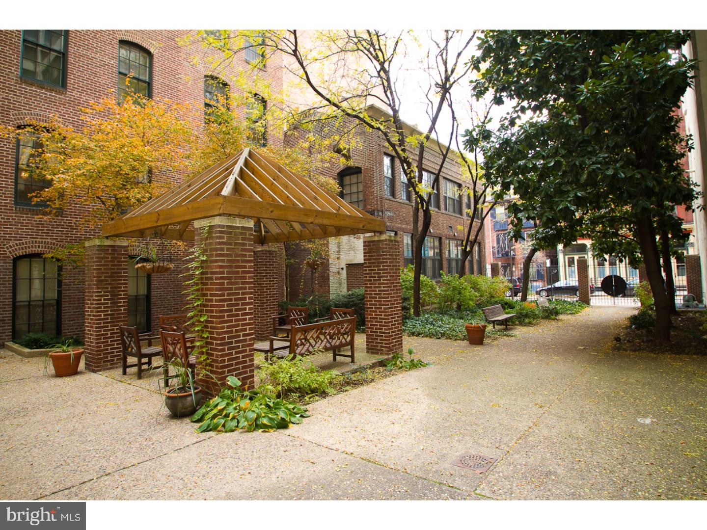 OLD CITY - Residential