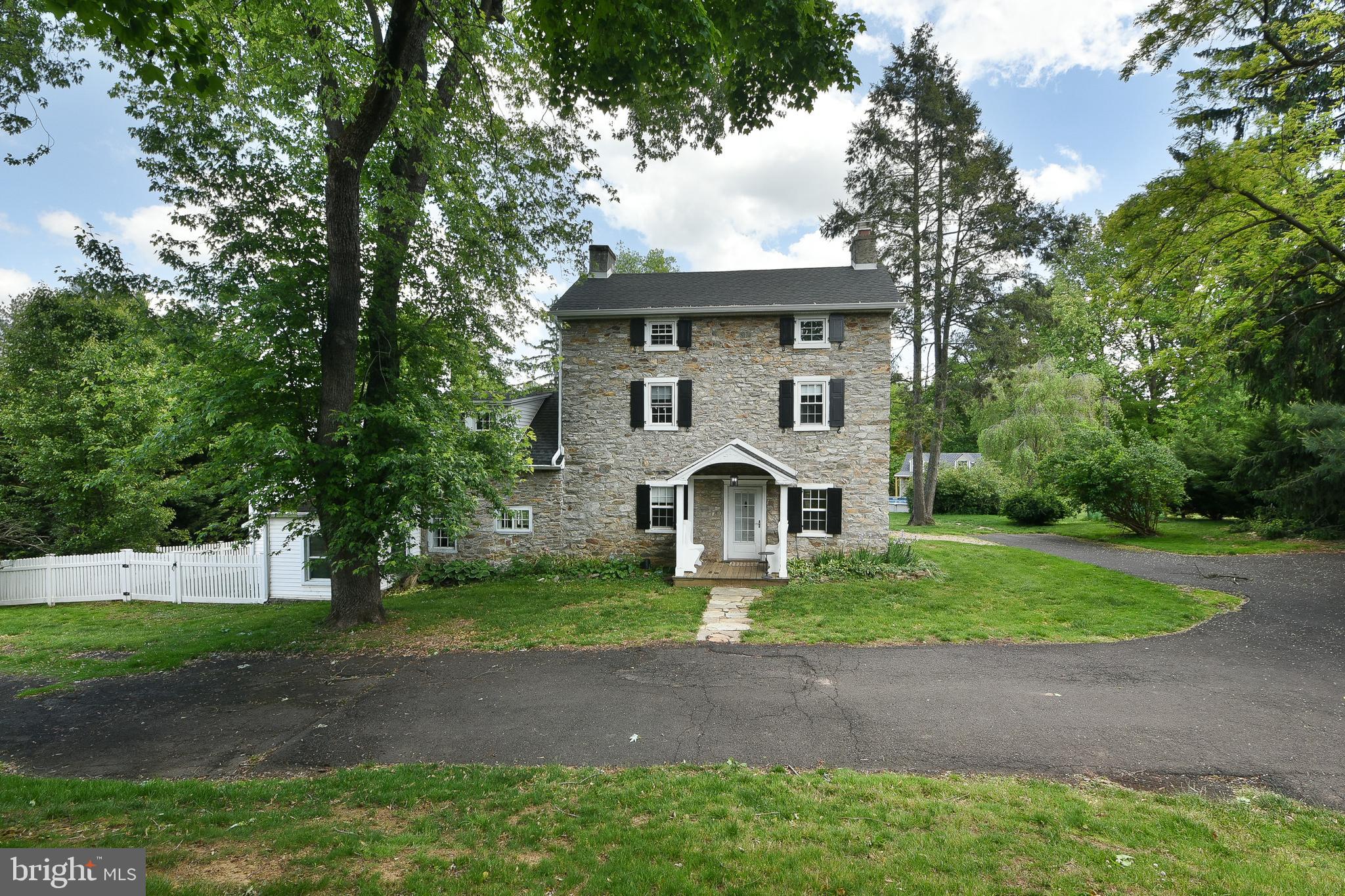 NESHAMINY HILLS - Residential