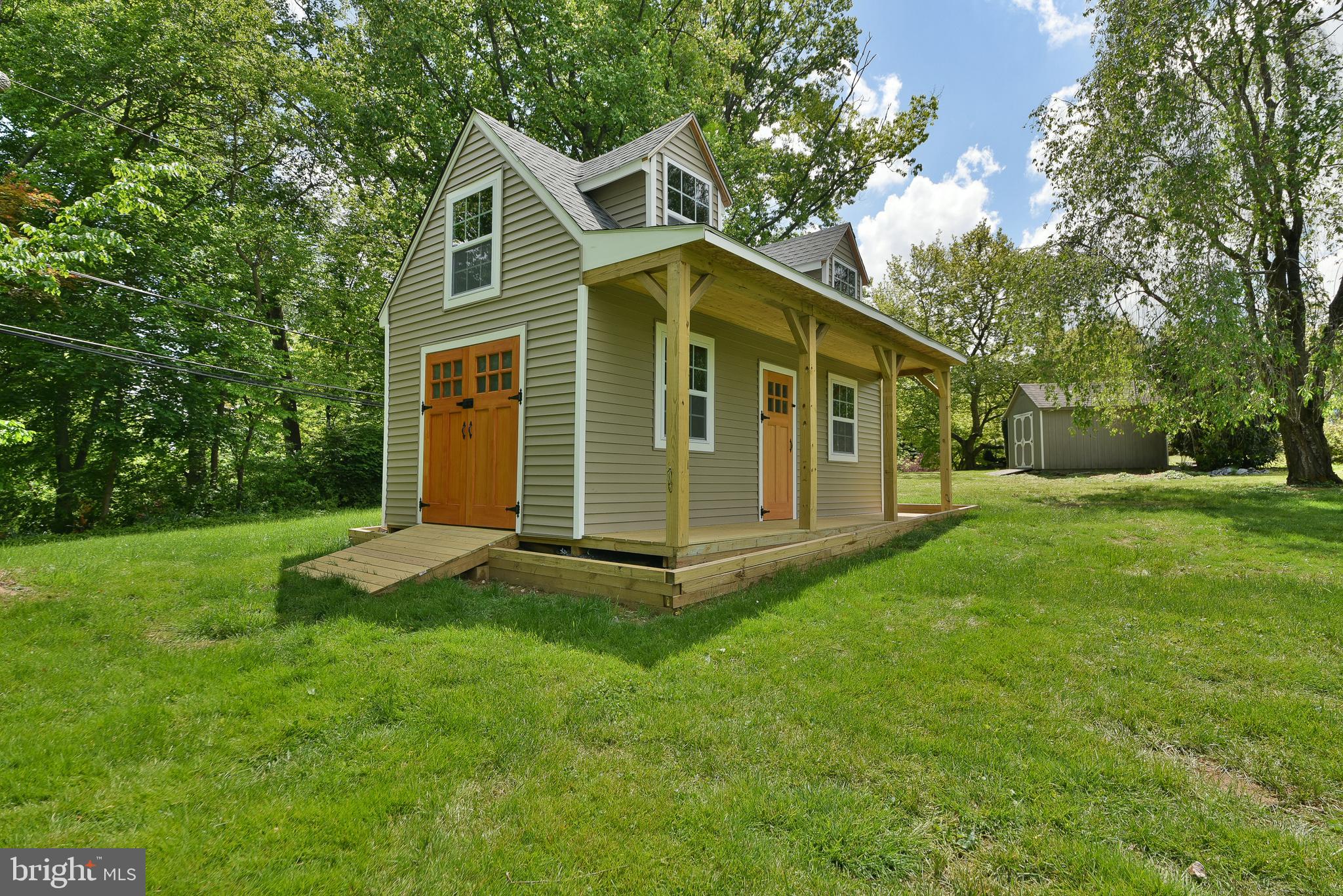 NESHAMINY HILLS - Residential