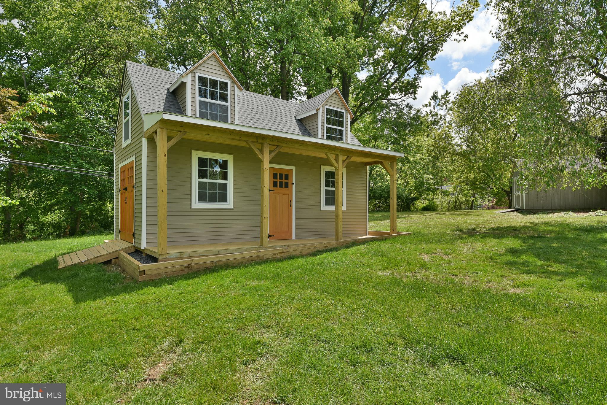 NESHAMINY HILLS - Residential