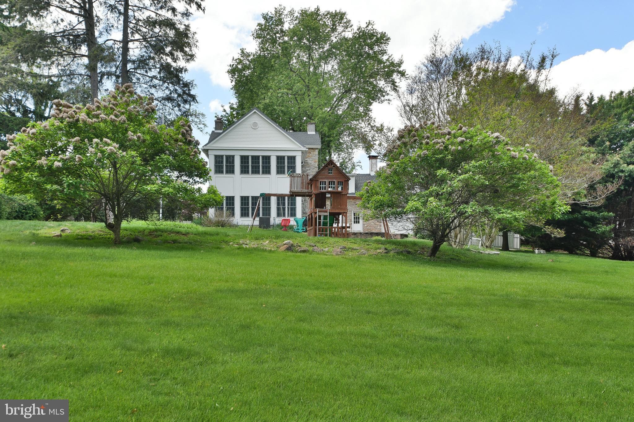 NESHAMINY HILLS - Residential