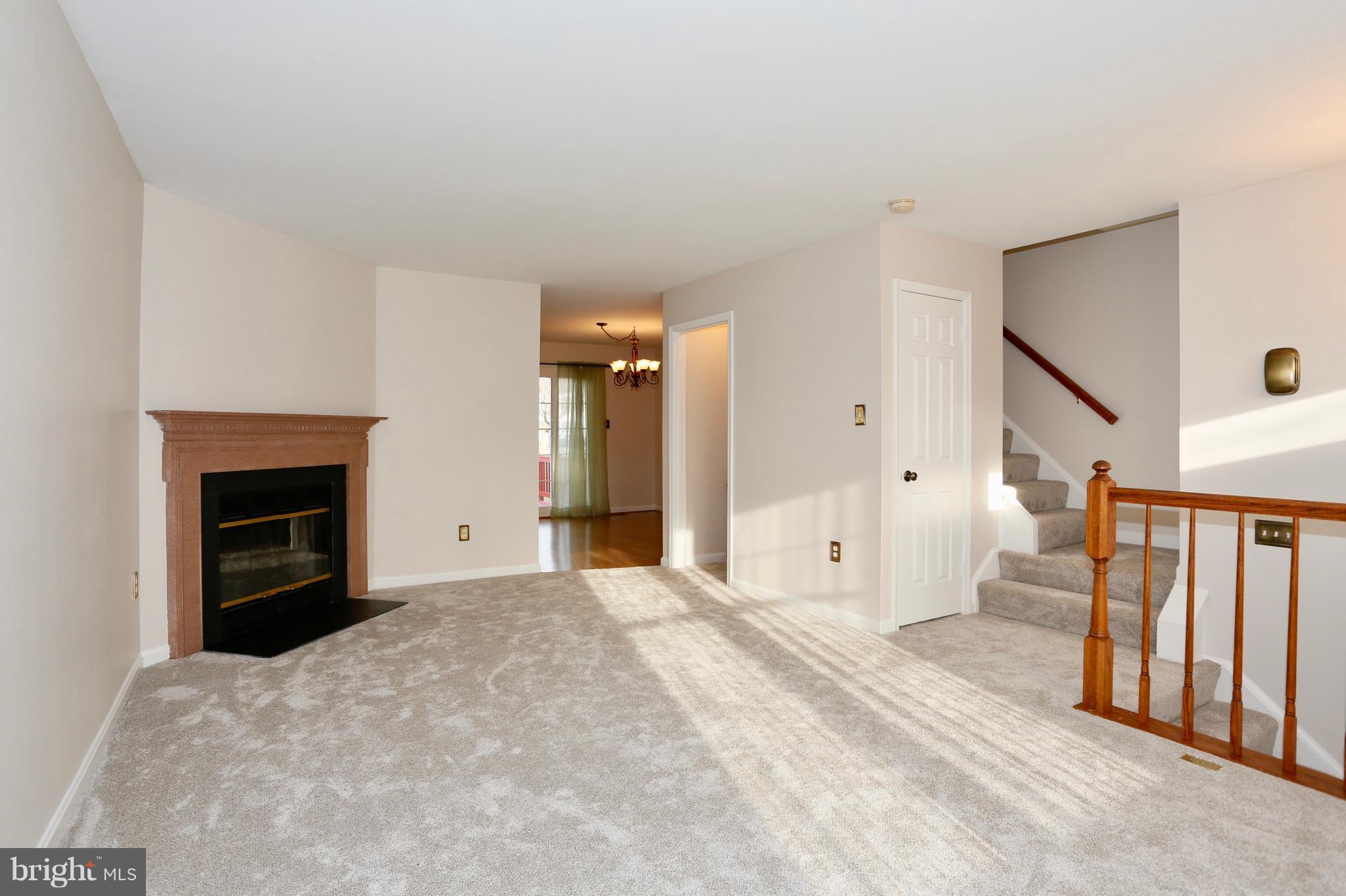 GUNNERS LAKE VILLAGE - Residential