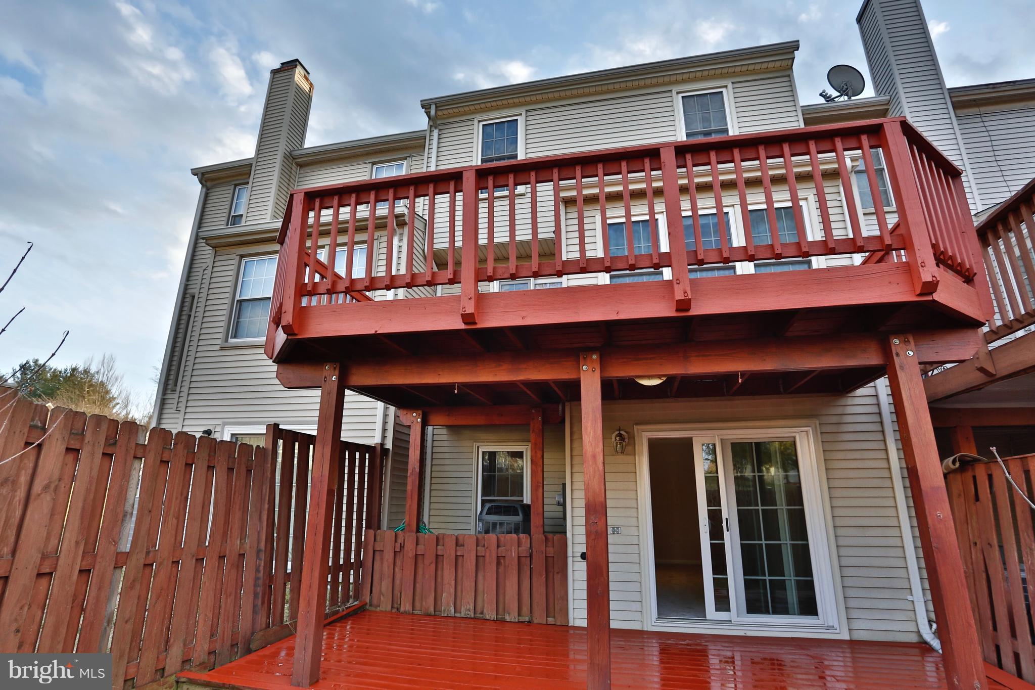 GUNNERS LAKE VILLAGE - Residential