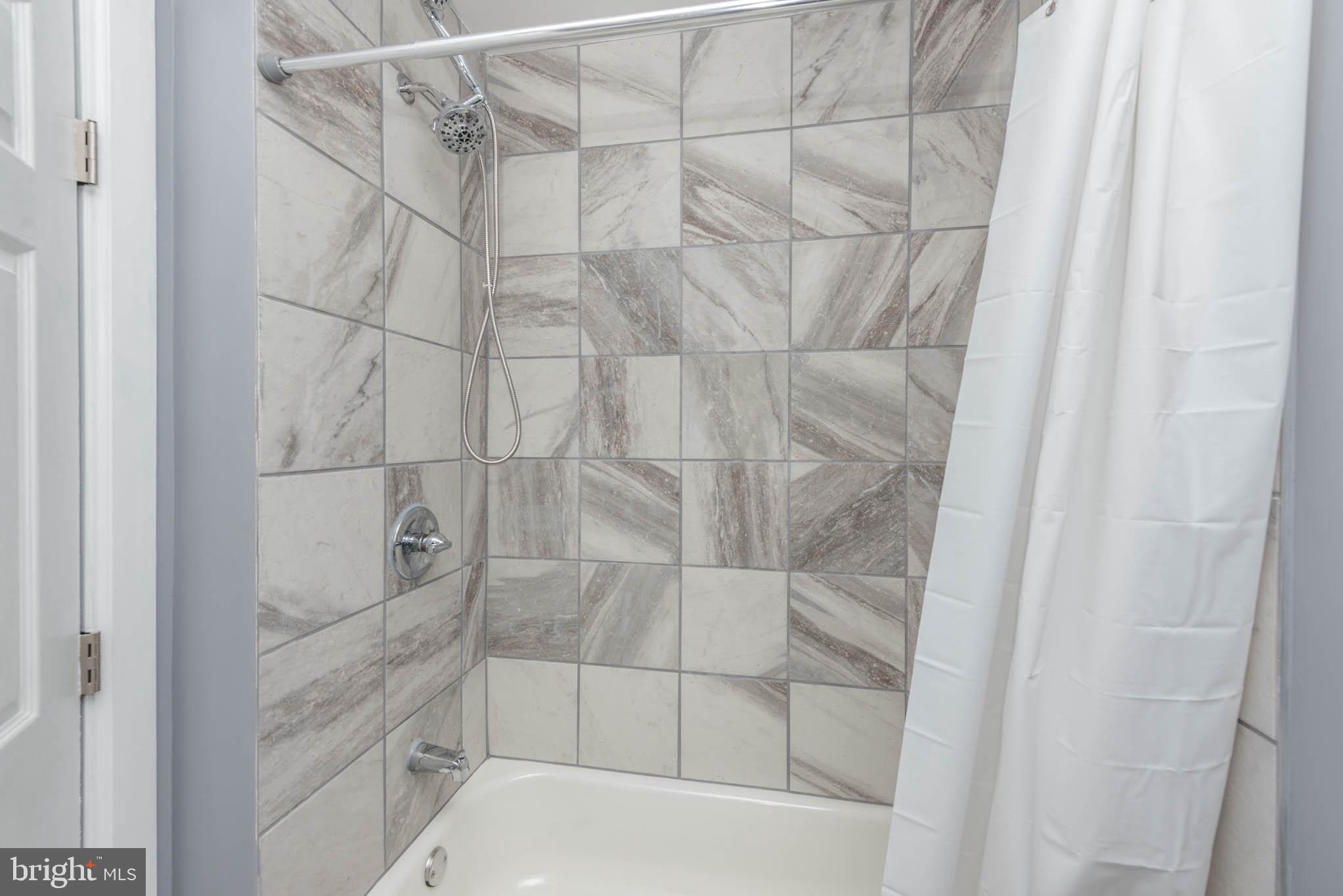 BELAIR-EDISON - Residential