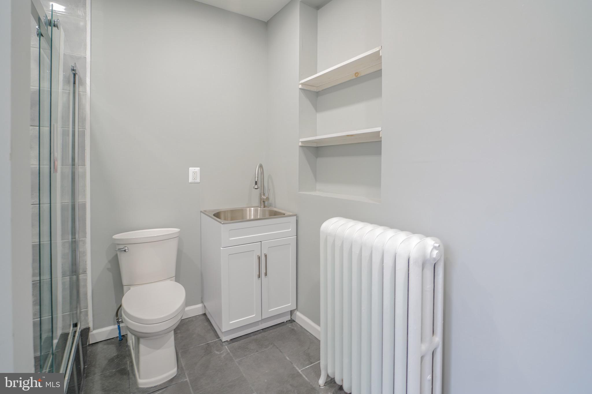 LAWNCREST - Residential