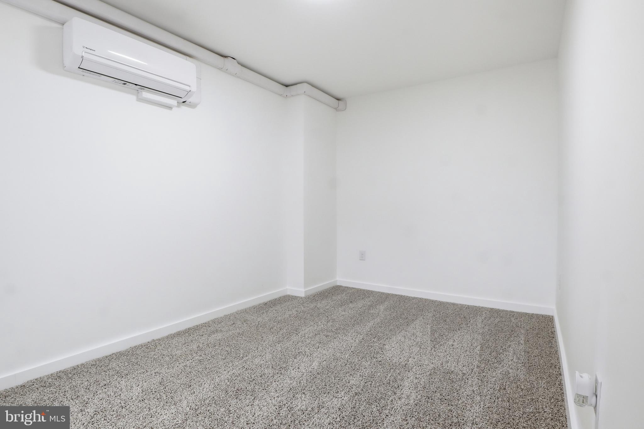 SOUTH WEST LANCASTER - Residential