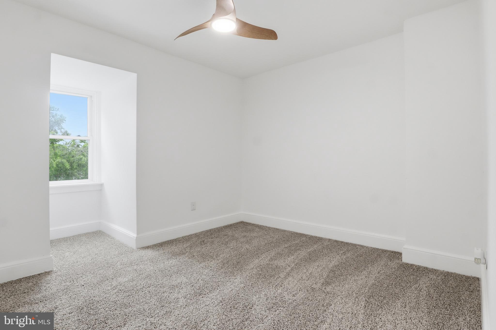 SOUTH WEST LANCASTER - Residential