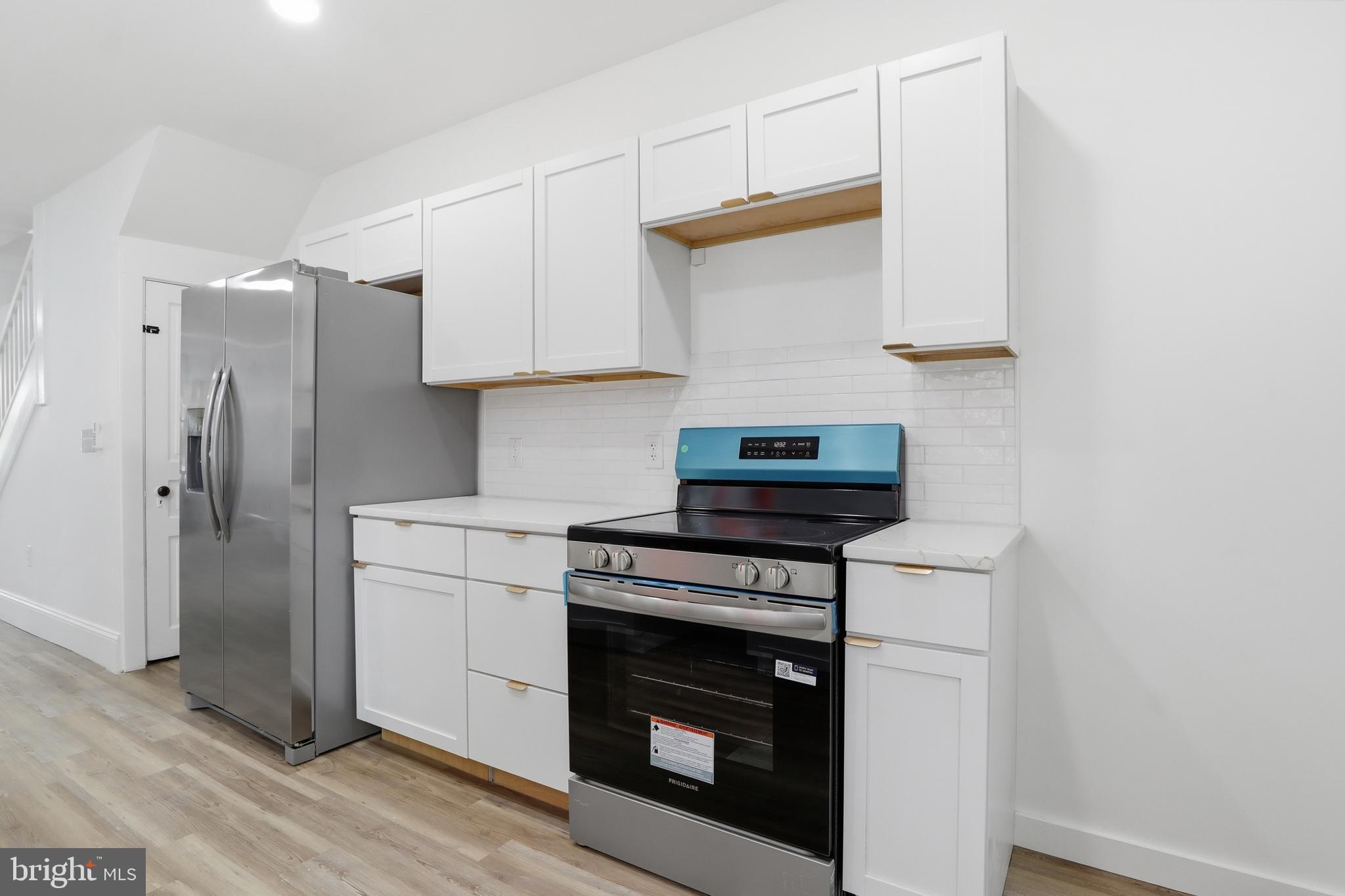 SOUTH WEST LANCASTER - Residential