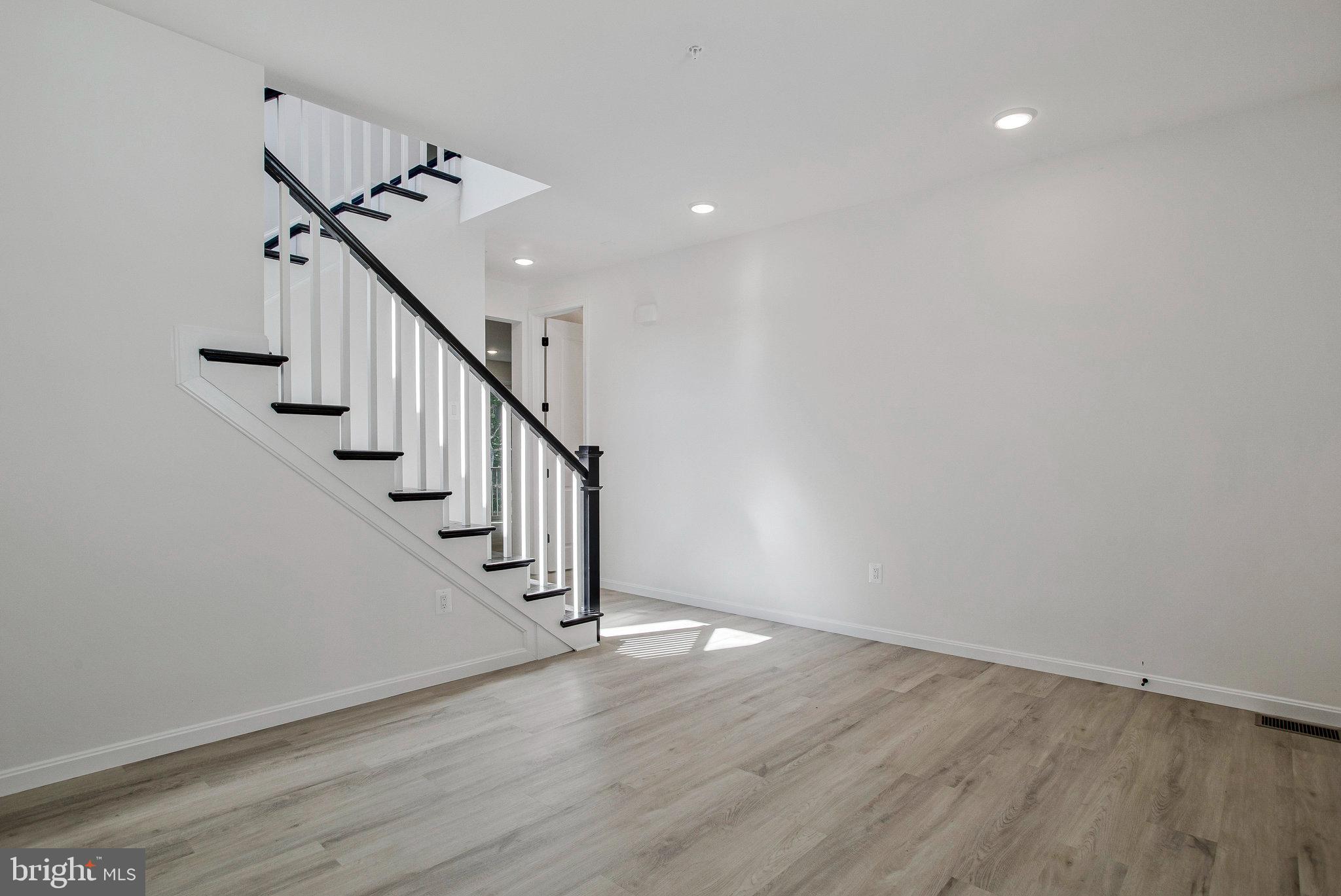 NORTHWOODS - Residential