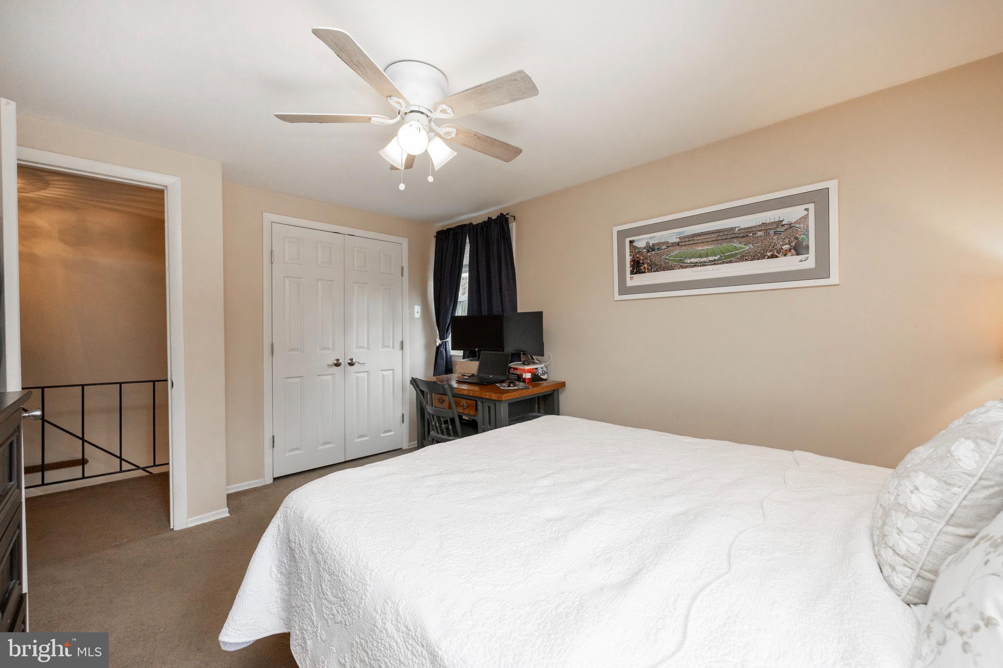 COLONIAL MEWS - Residential