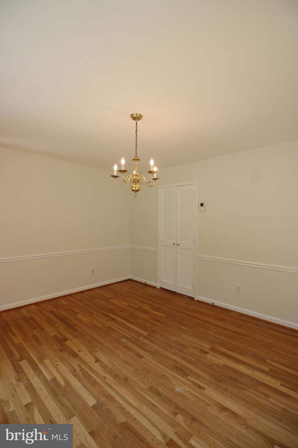 HOLLIN GLEN - Residential Lease