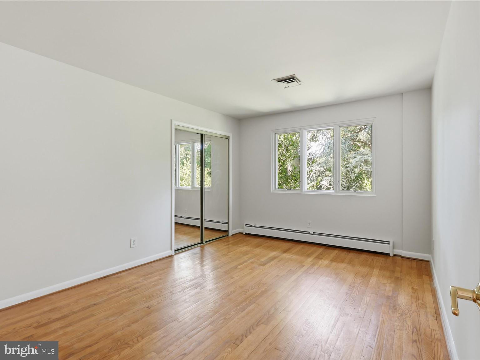 WALTERS WOODS - Residential