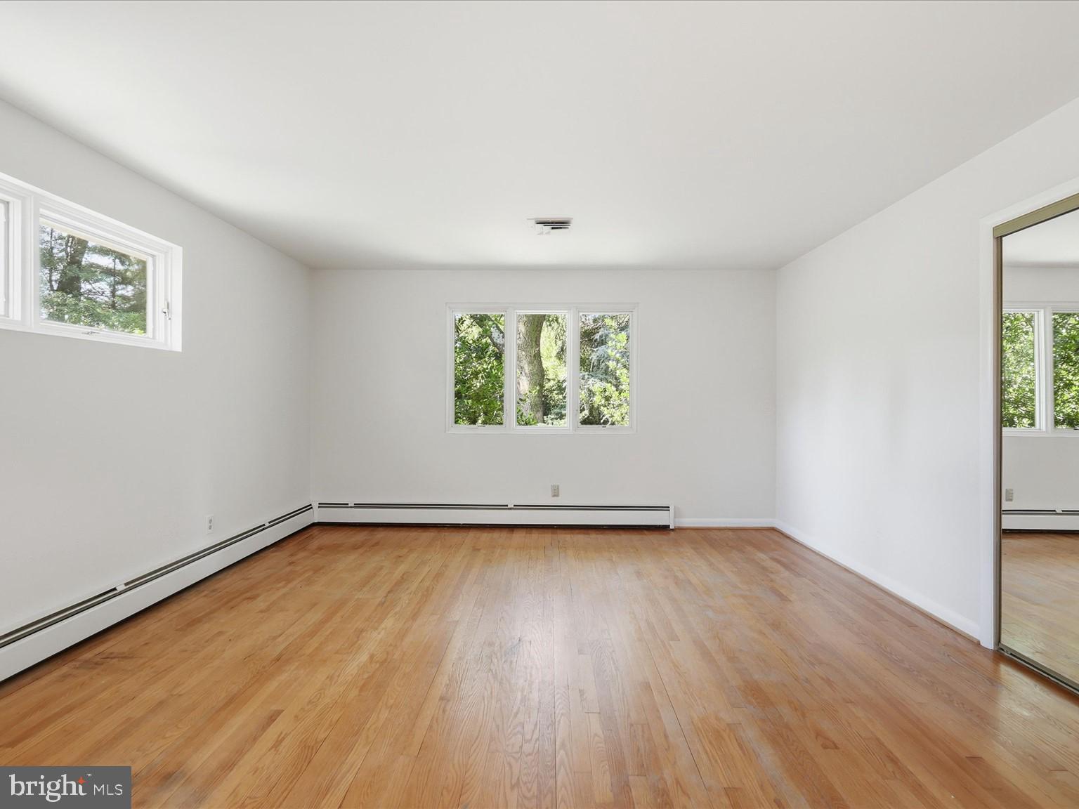 WALTERS WOODS - Residential