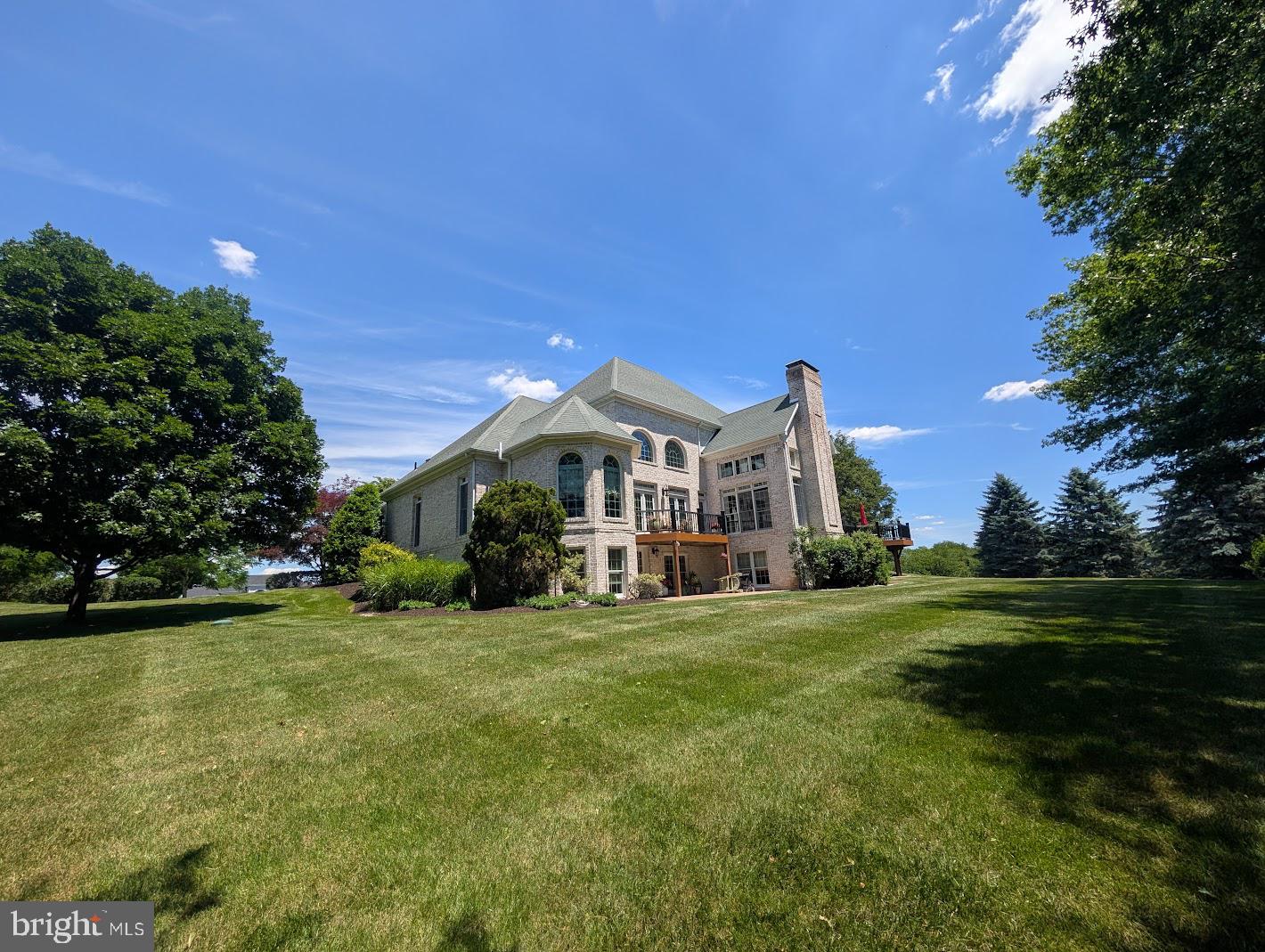 RICH VALLEY MANOR - Residential