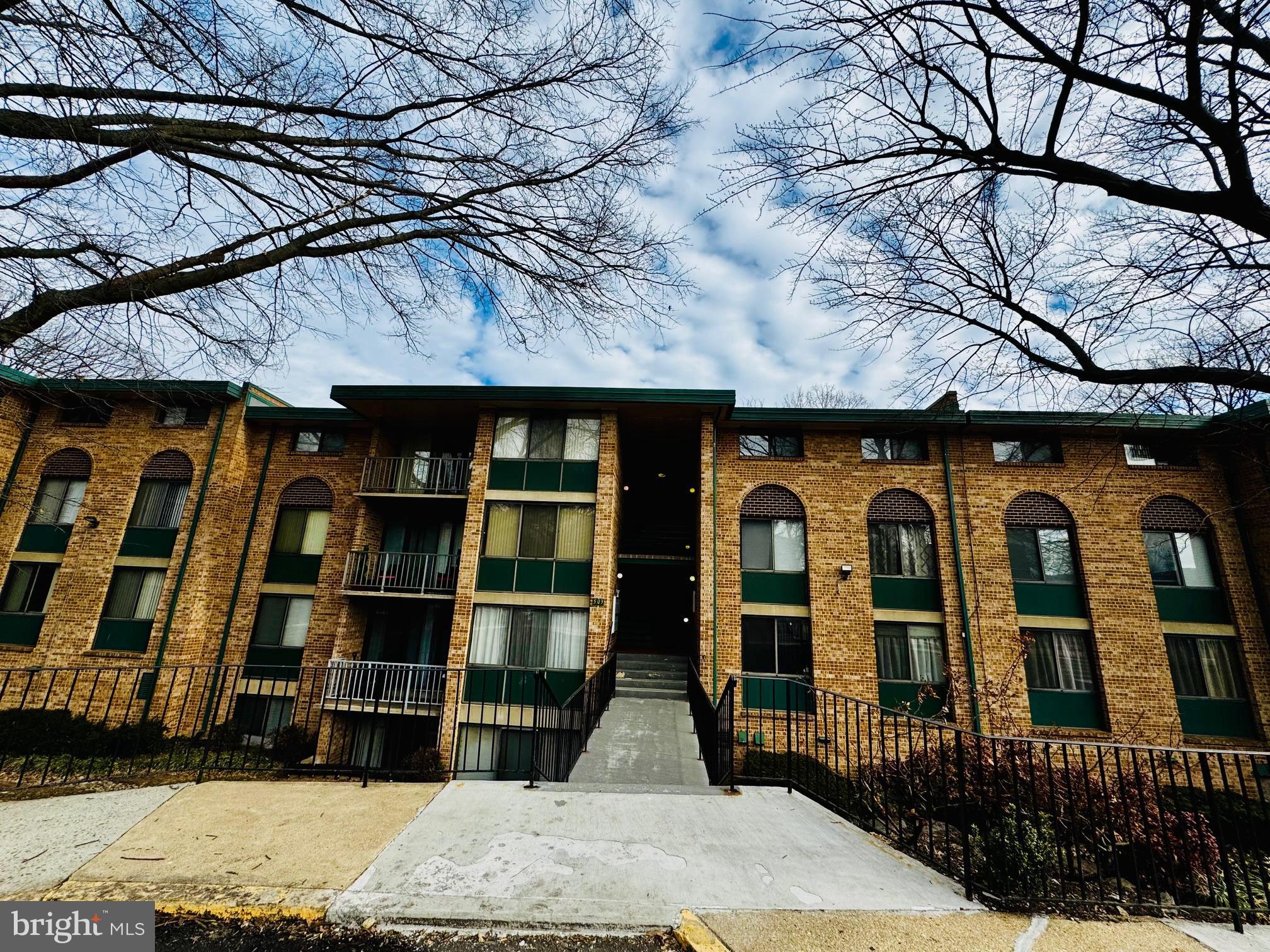 Price adjusted without furniture!  A lovely 2 bed +1 bath condo in Alexandria / landmark mall area is ready ! hardwood floor throughout, new paint for the entire unit, stainless steel appliances, updated bath! a queen size bed, one study desk and one chair and one TV includes if needed. Walking -in closet, a spacious balcony overlooks the playground. The community outdoor pool and Tot playground by the doorstep.  Rents includes all utilities, 2 parking spots (one is assigned, one is by permit pass).  The unit is very easy access to everything: shopping malls, restaurants, hospitals, schools, stores.  Close to I-395, I-95 and I-495, Rt 236, rt.7, etc. Minutes to Pentagon, Ronald Regan airports. No pets. Hurry! This won't last long, Schedule your showing today!