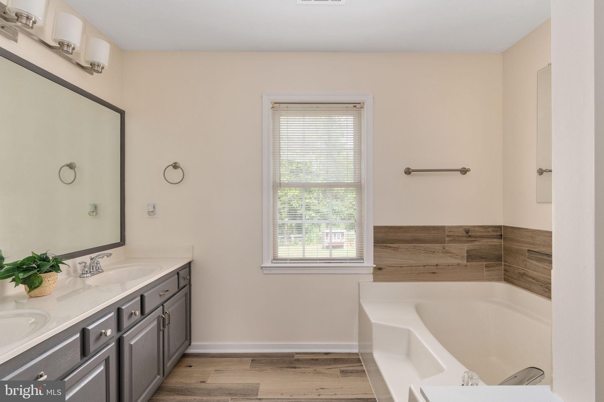TERRYS RUN ESTATES - Residential