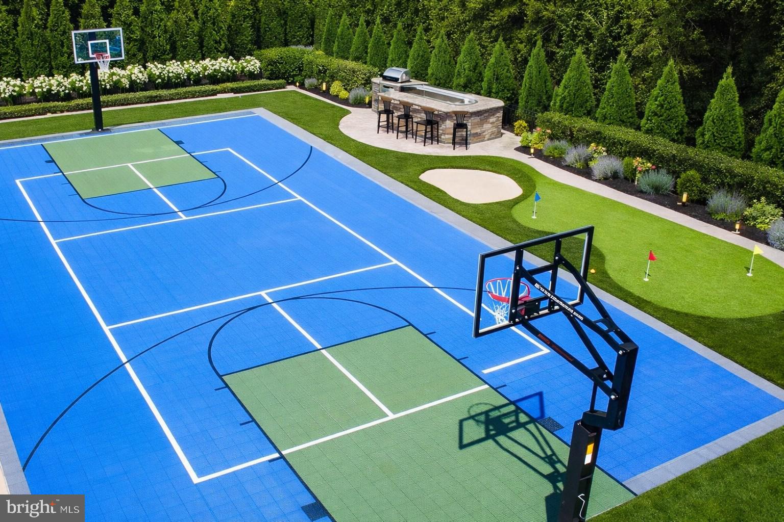 FALCONHURST - Residential