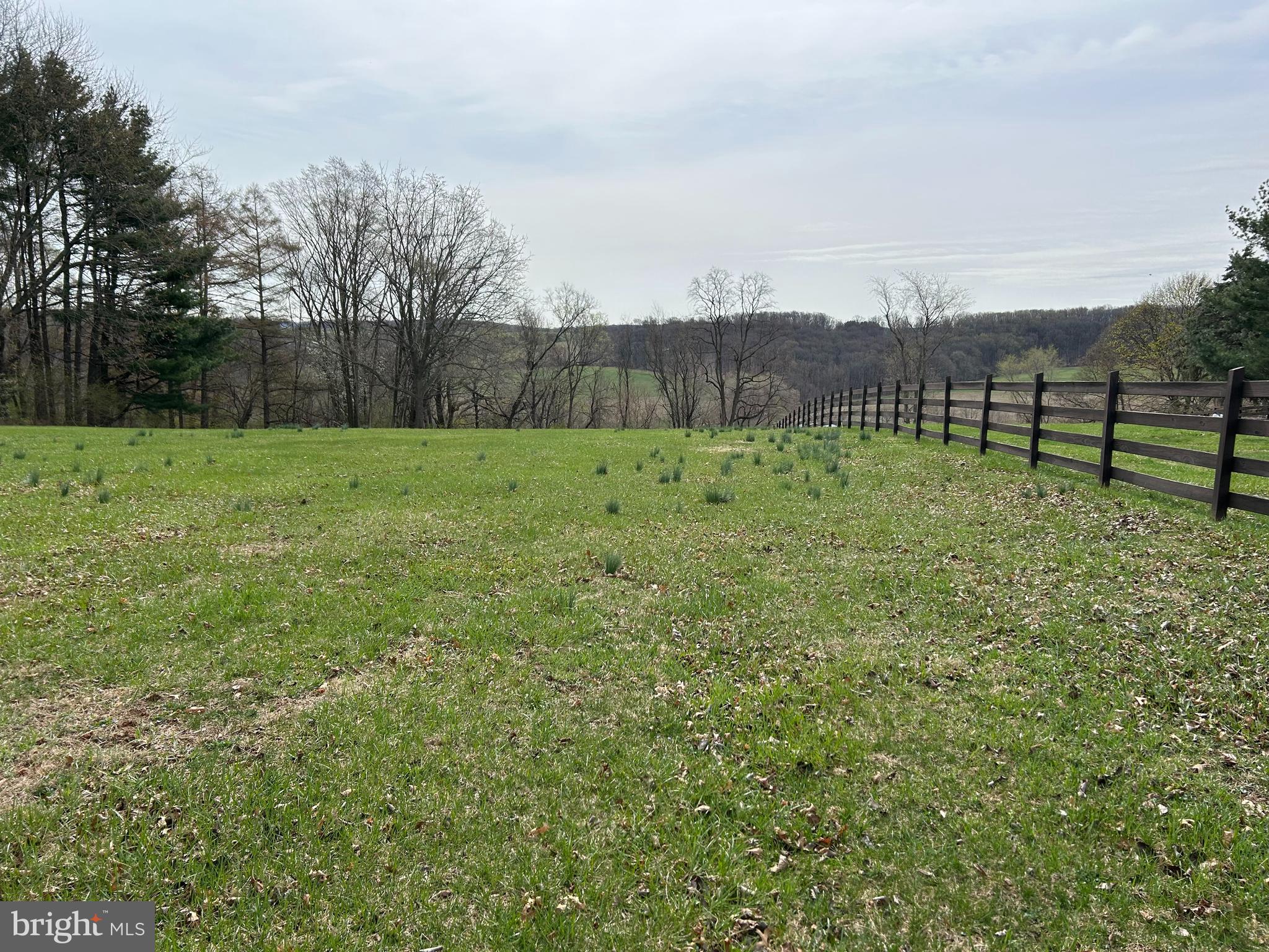 LOGANVILLE - Residential