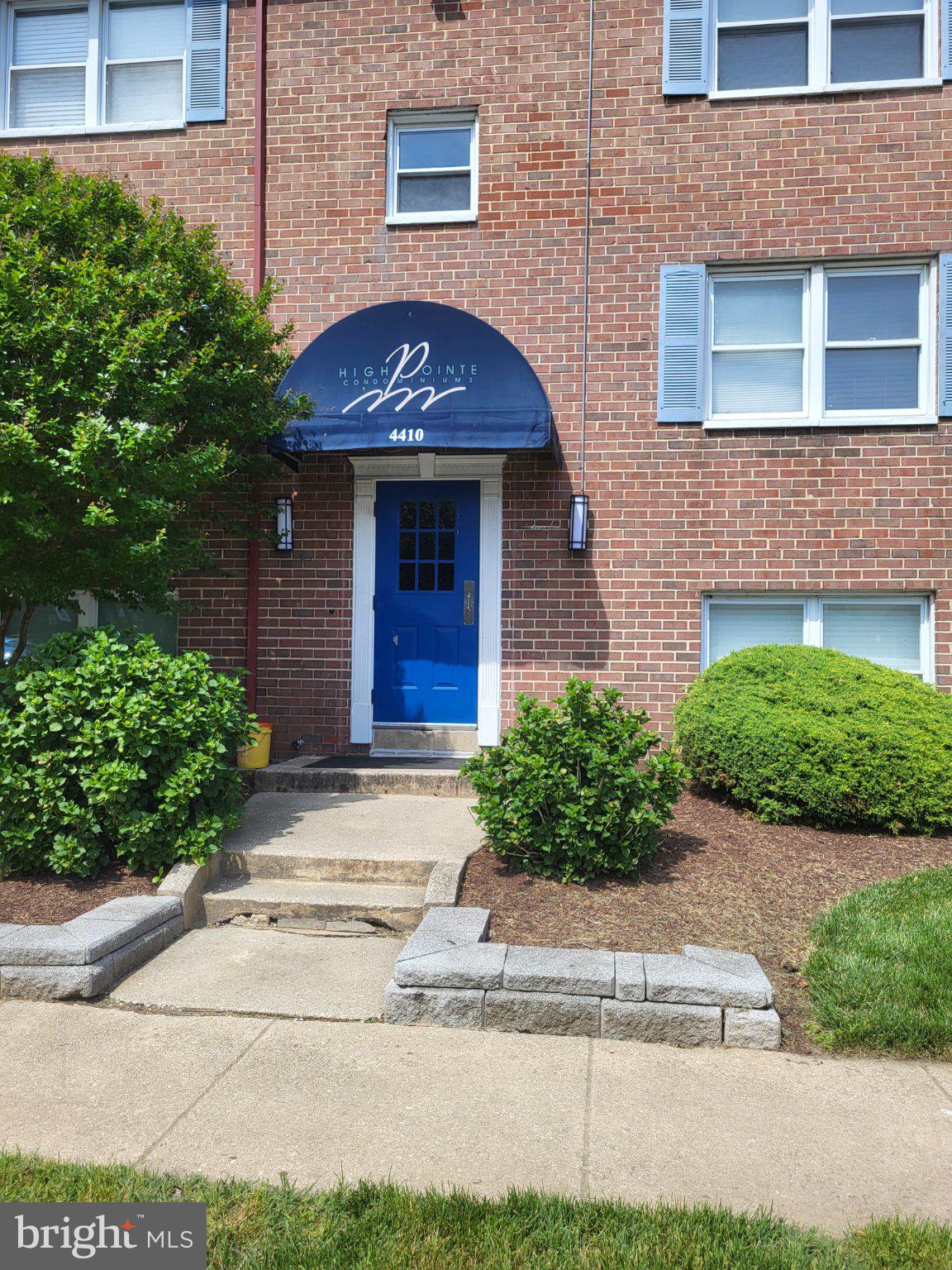 HIGHPOINTE CONDOMINIUM - Residential
