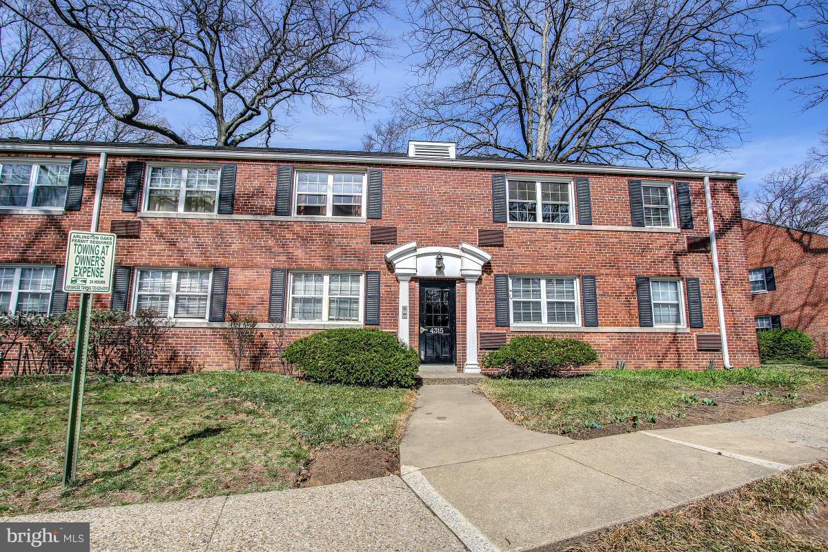 Top floor corner unit with 3 light-filled exposures. Nestled in the tree covered community of Arlington Oaks, this 2 bedroom, 1 bathroom condo is a delight in every way. From the new floors to the updated appliances to the newer windows, you couldn t ask for a better find for such a value!