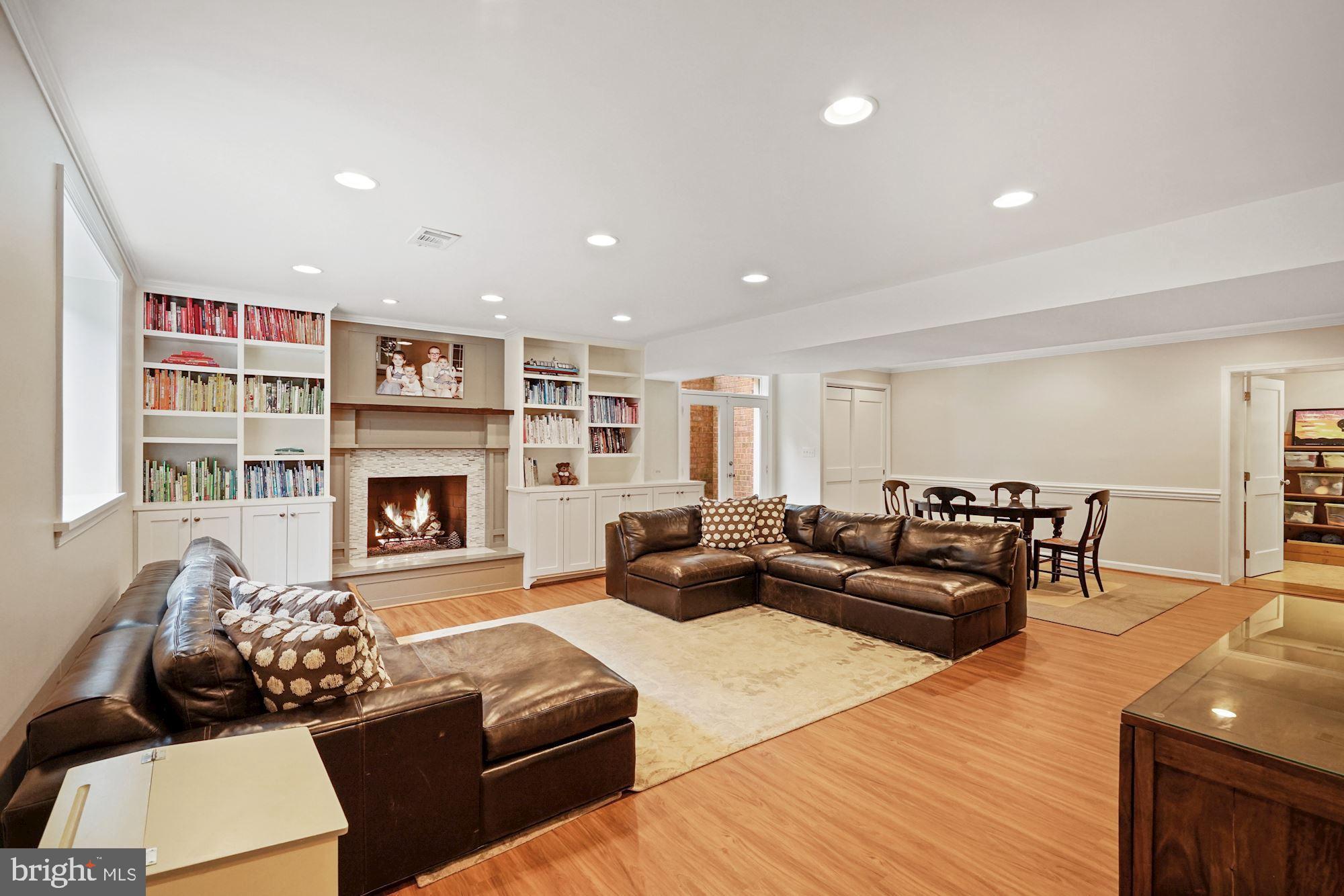 POTOMAC ESTATES - Residential