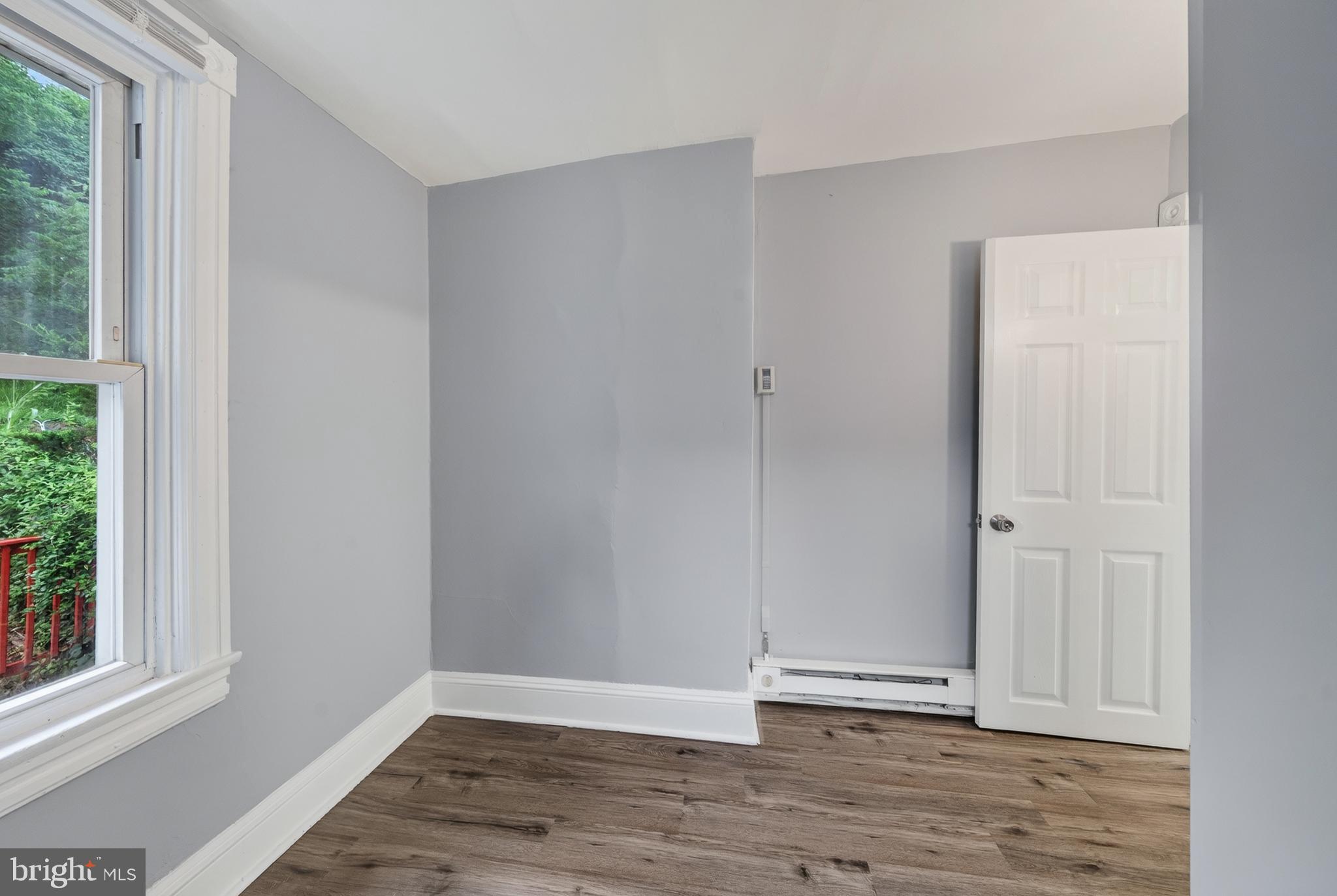 MILLER HILL - Residential