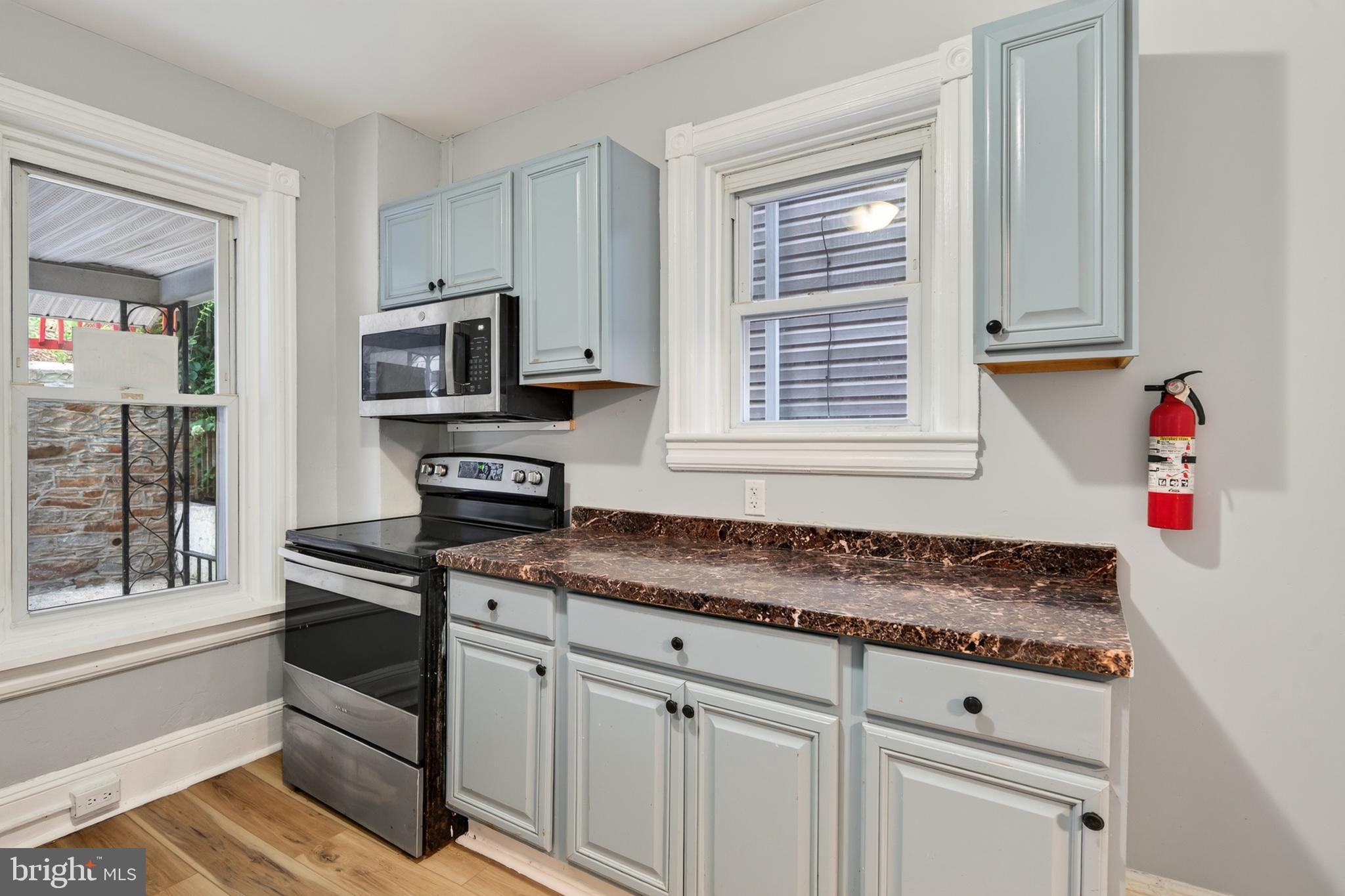 MILLER HILL - Residential