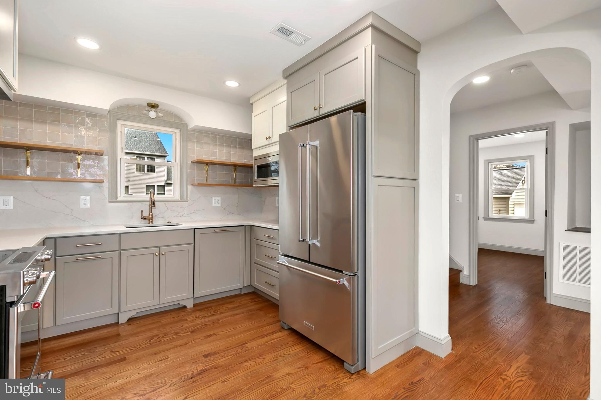 DARNESTOWN OUTSIDE - Residential