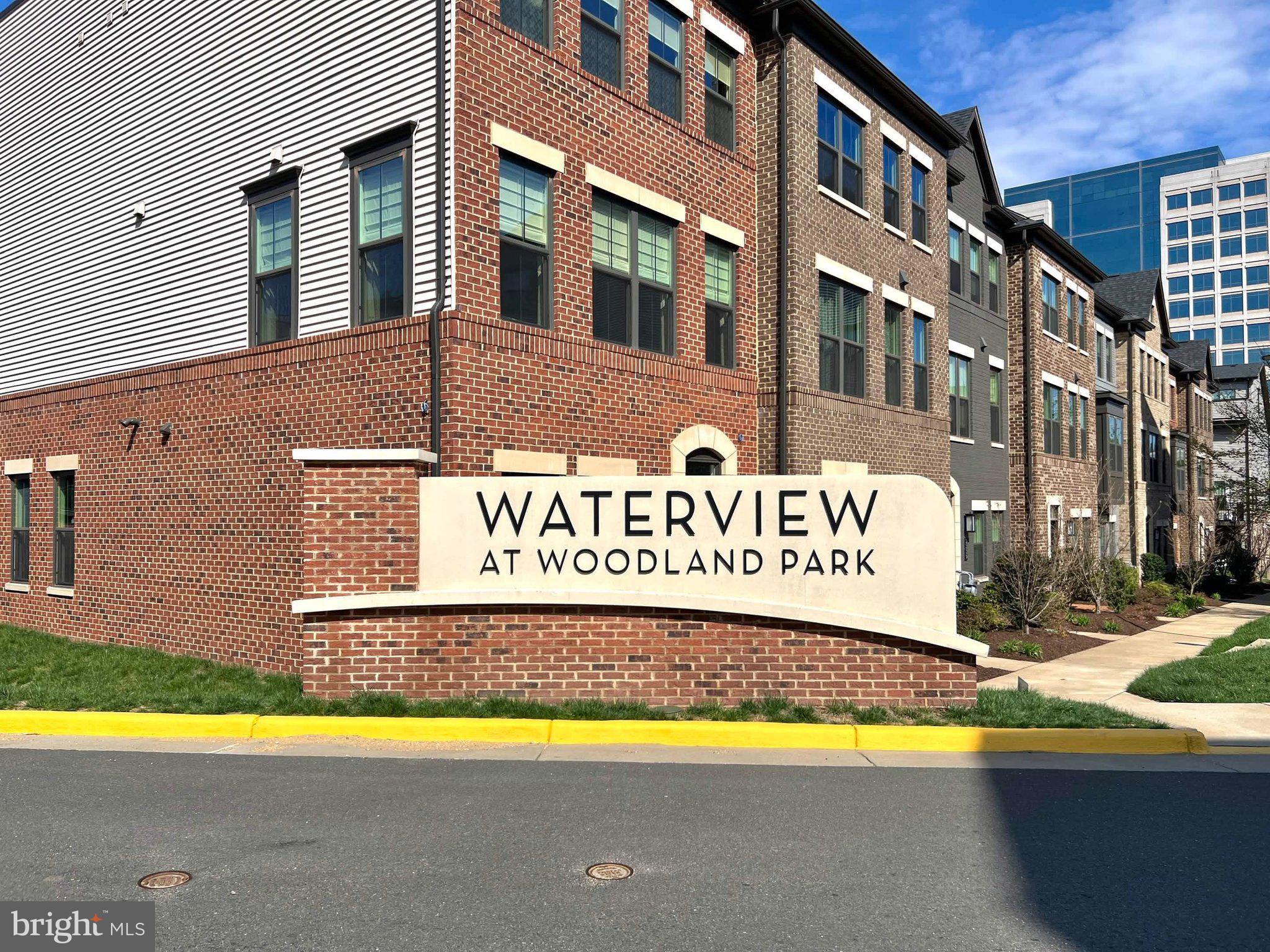 WOODLAND PARK - Residential