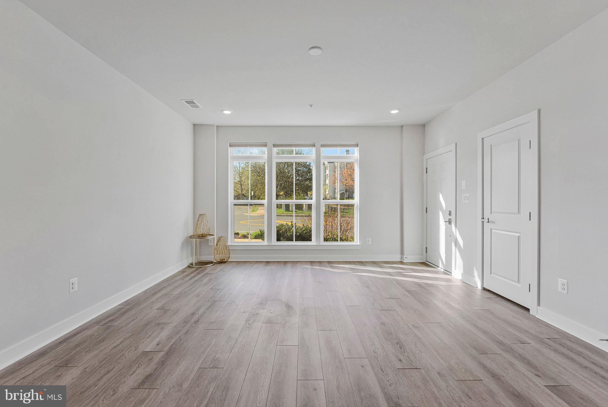 WOODLAND PARK - Residential