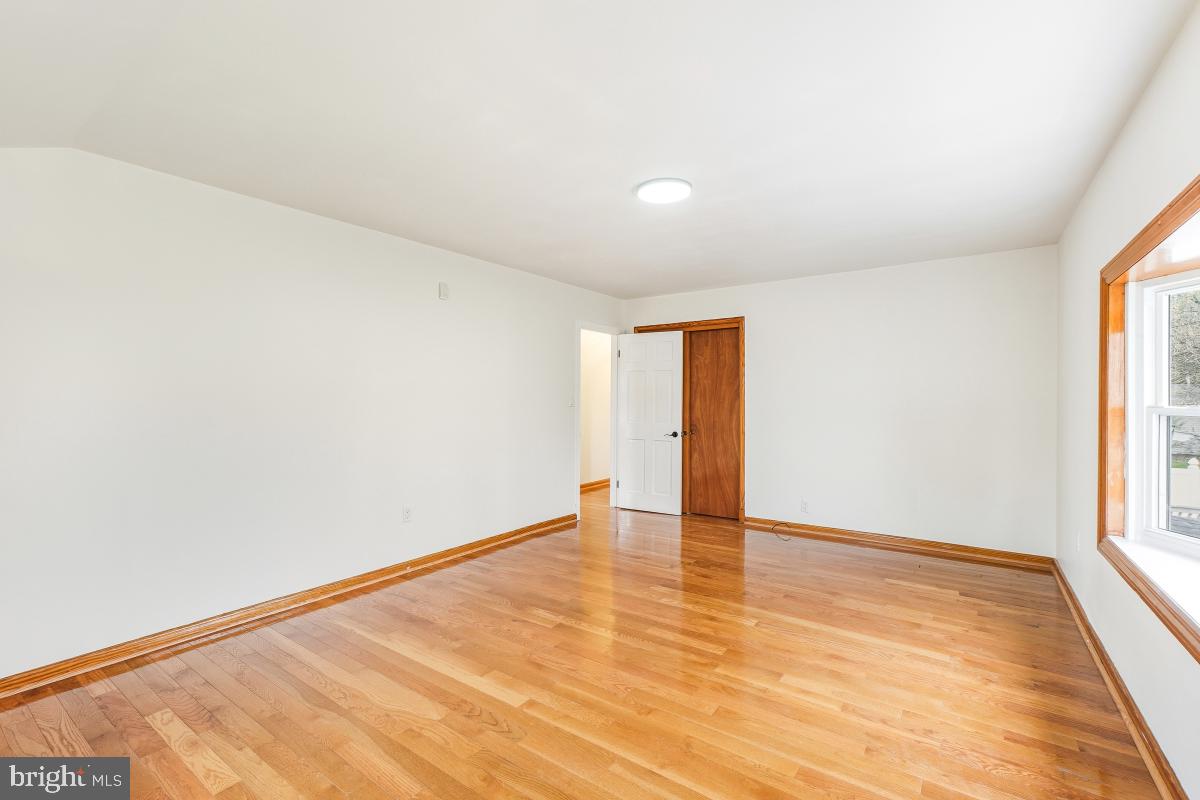 THORNEWOOD PARK - Residential