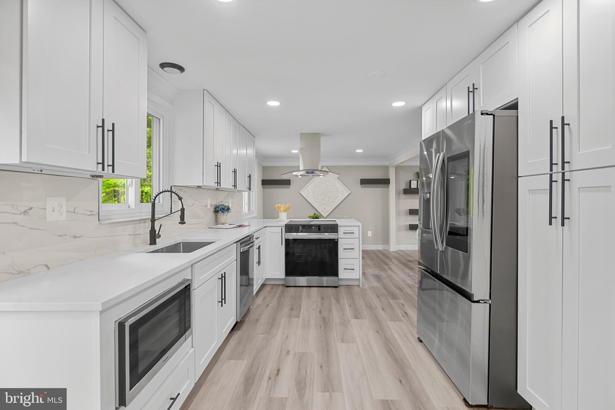 BONNIEMILL ACRES - Residential