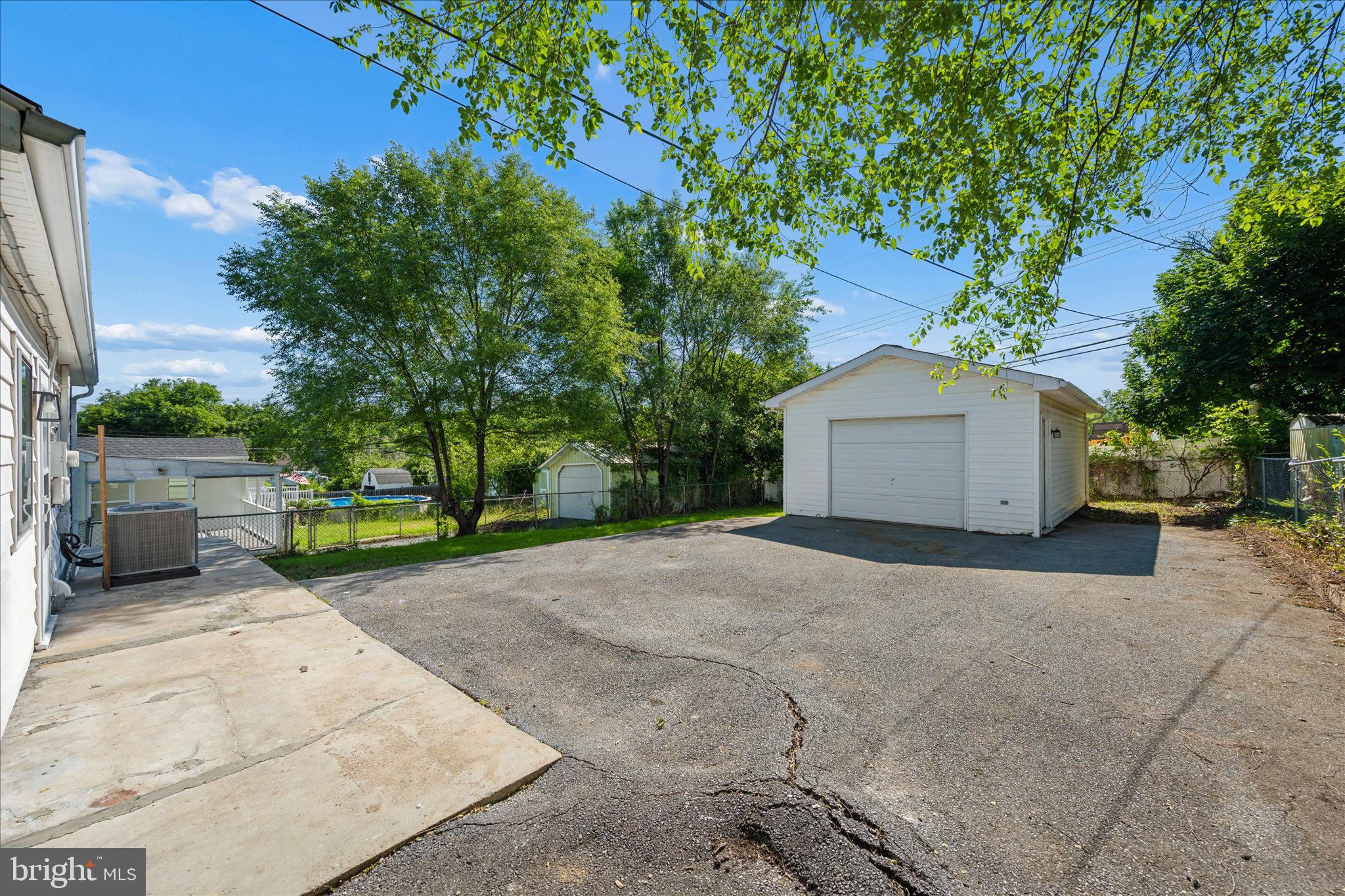 EASTERN HEIGHTS - Residential