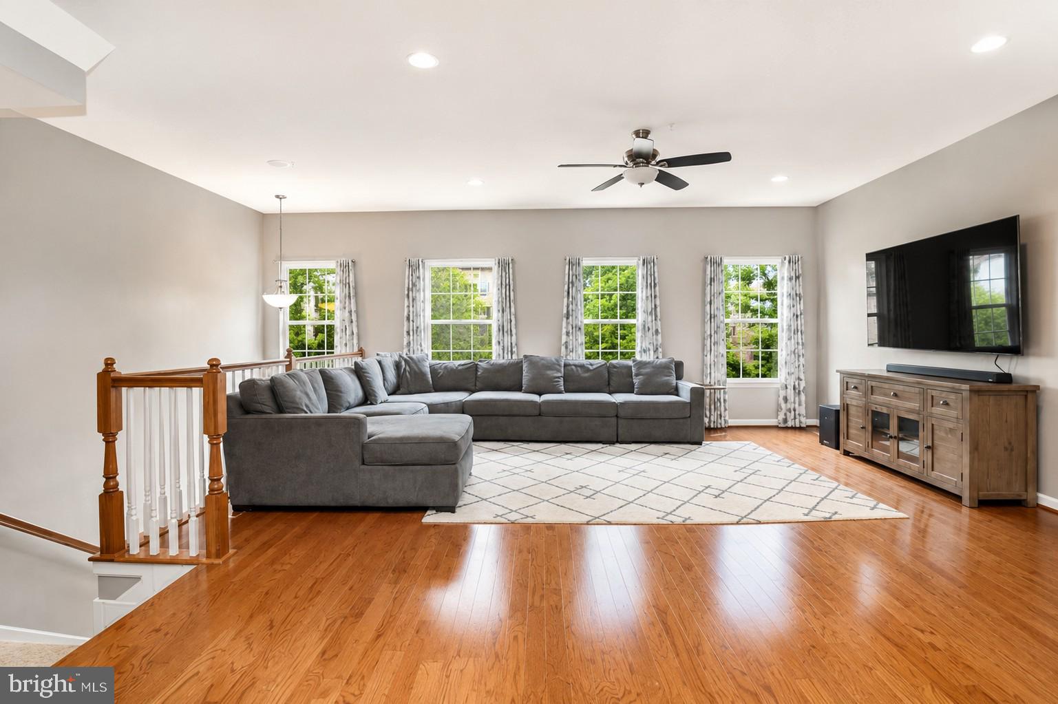 TANYARD SPRINGS - Residential