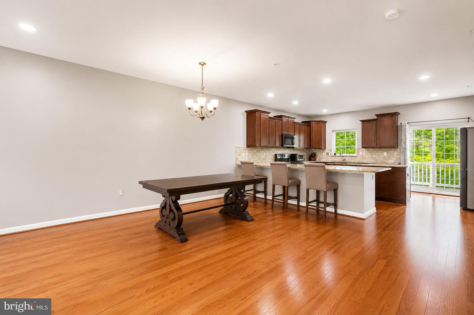 TANYARD SPRINGS - Residential