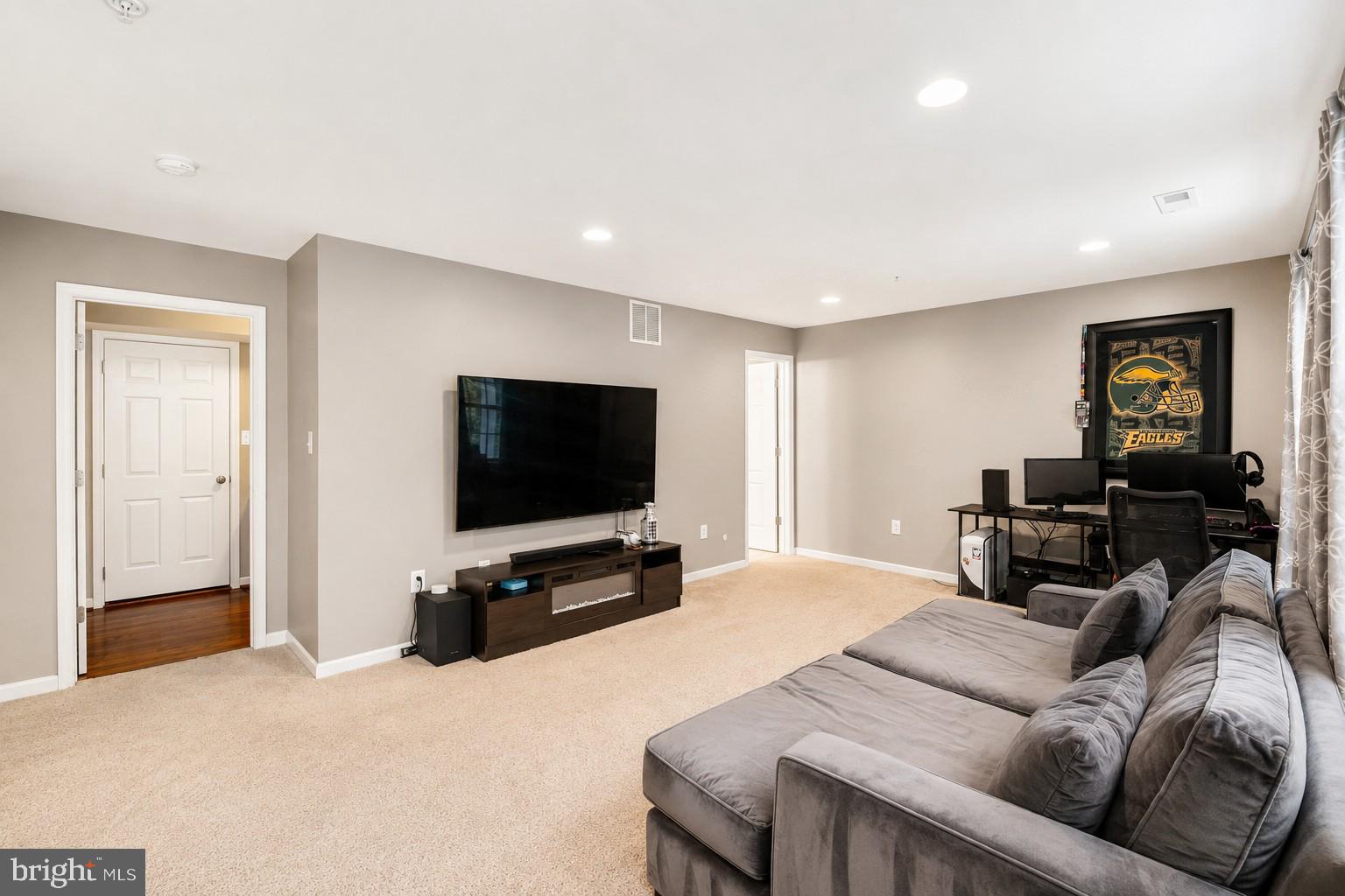 TANYARD SPRINGS - Residential