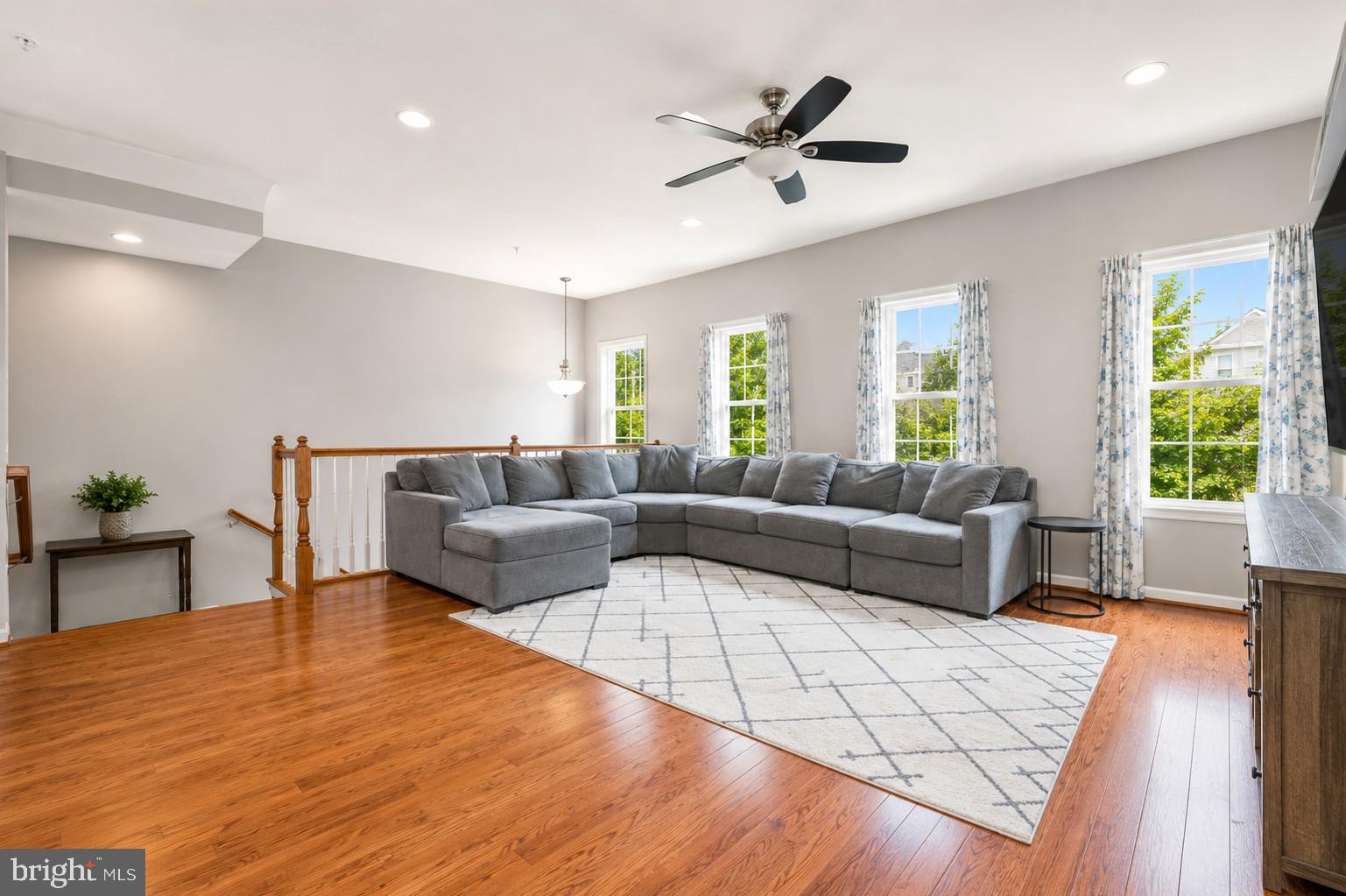 TANYARD SPRINGS - Residential