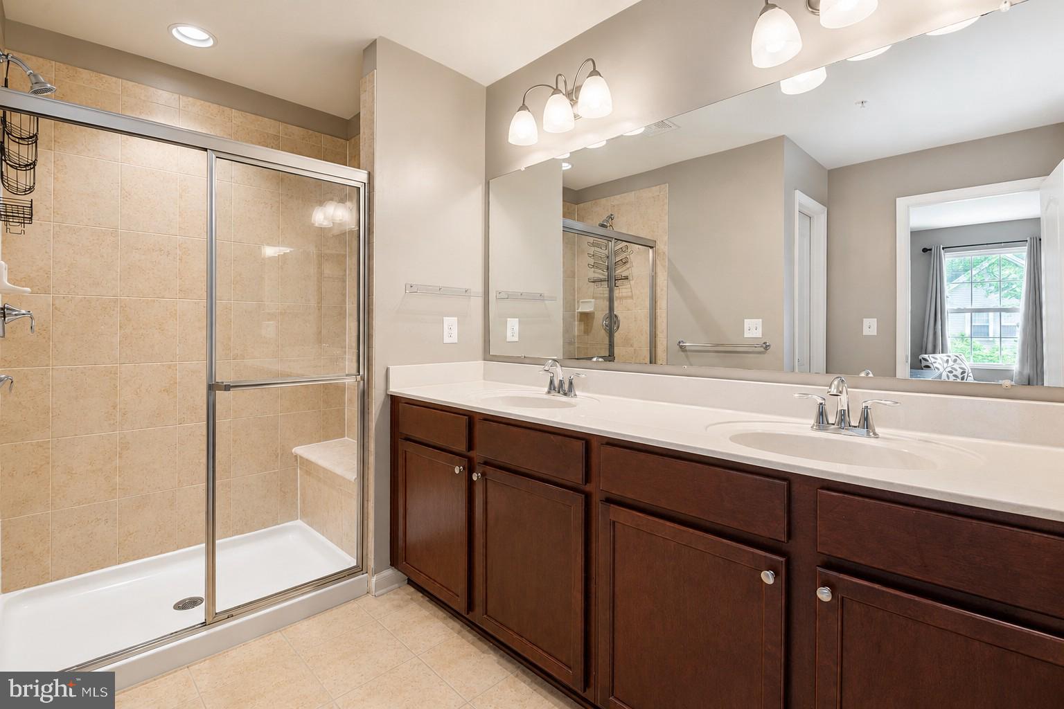 TANYARD SPRINGS - Residential