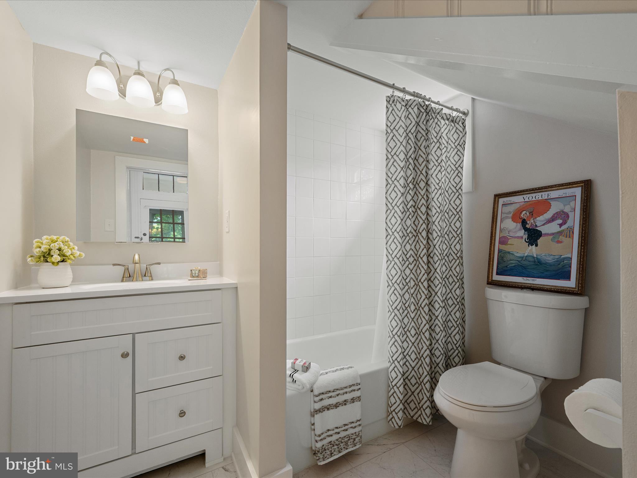 OLD TOWN WINCHESTER - Residential Lease