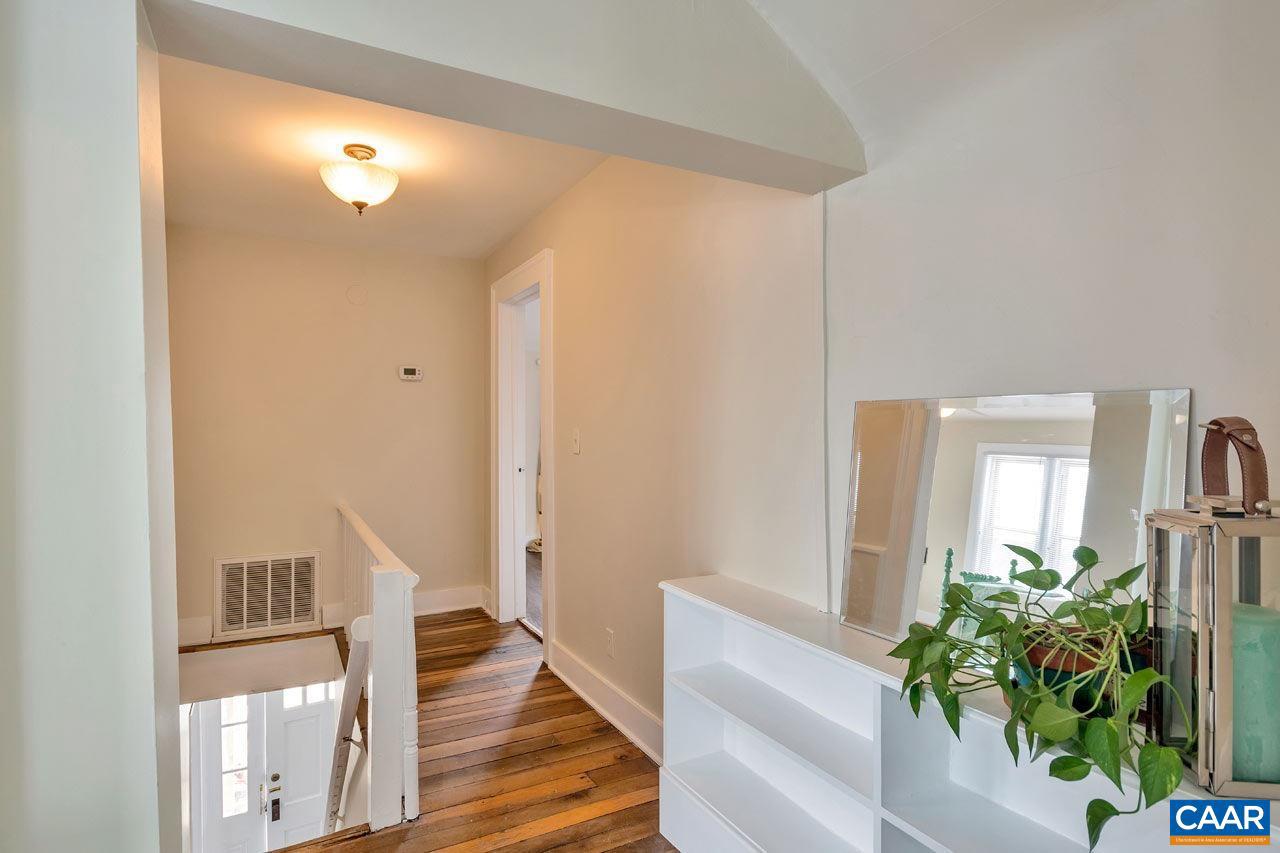 BELMONT - Residential