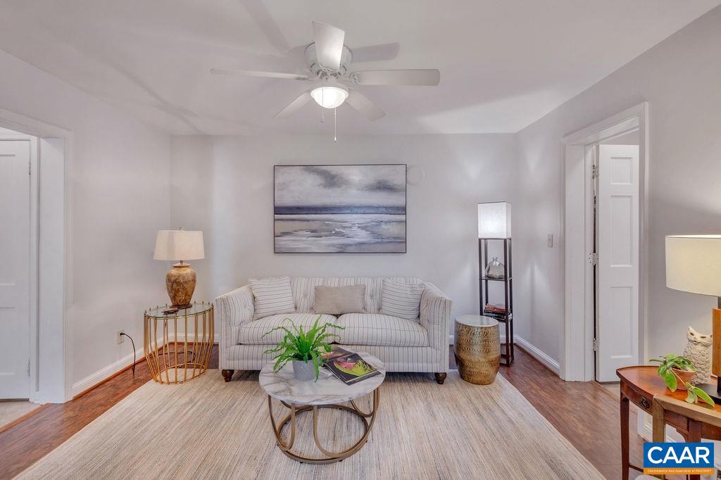 BELMONT - Residential