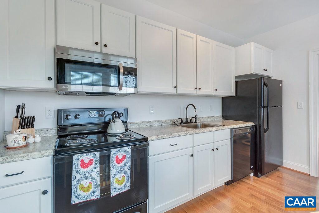 BELMONT - Residential