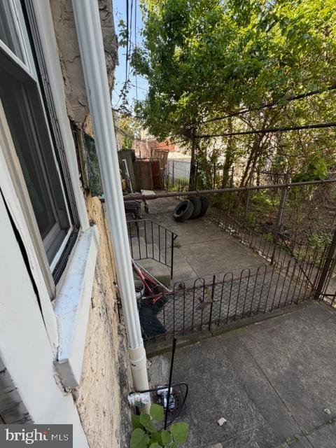 ALLEGHENY WEST - Residential