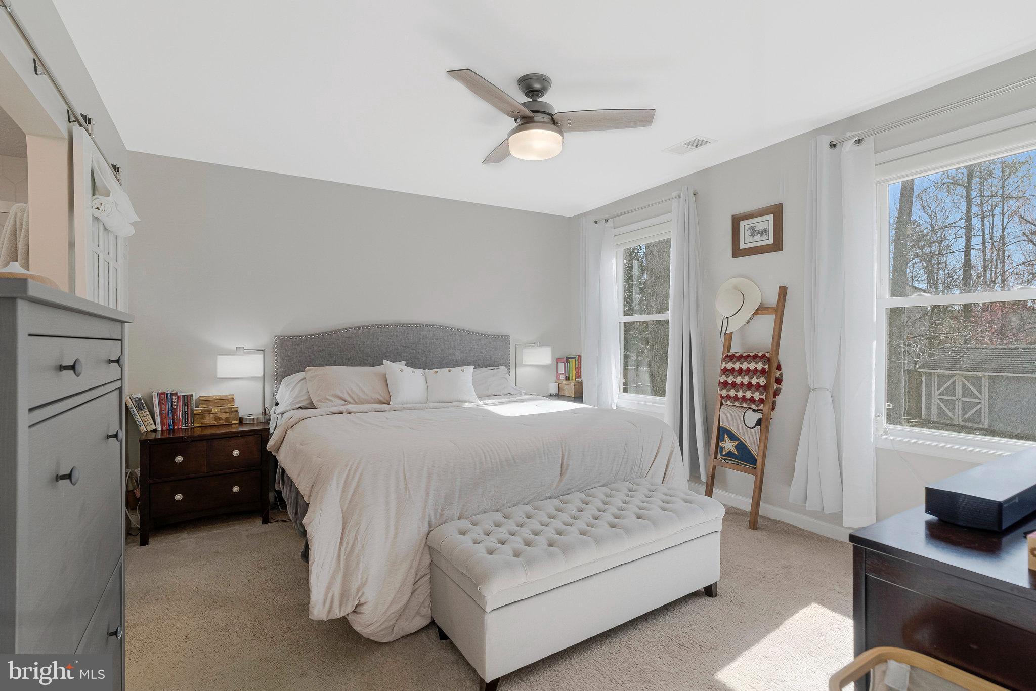 FOX MILL ESTATES - Residential