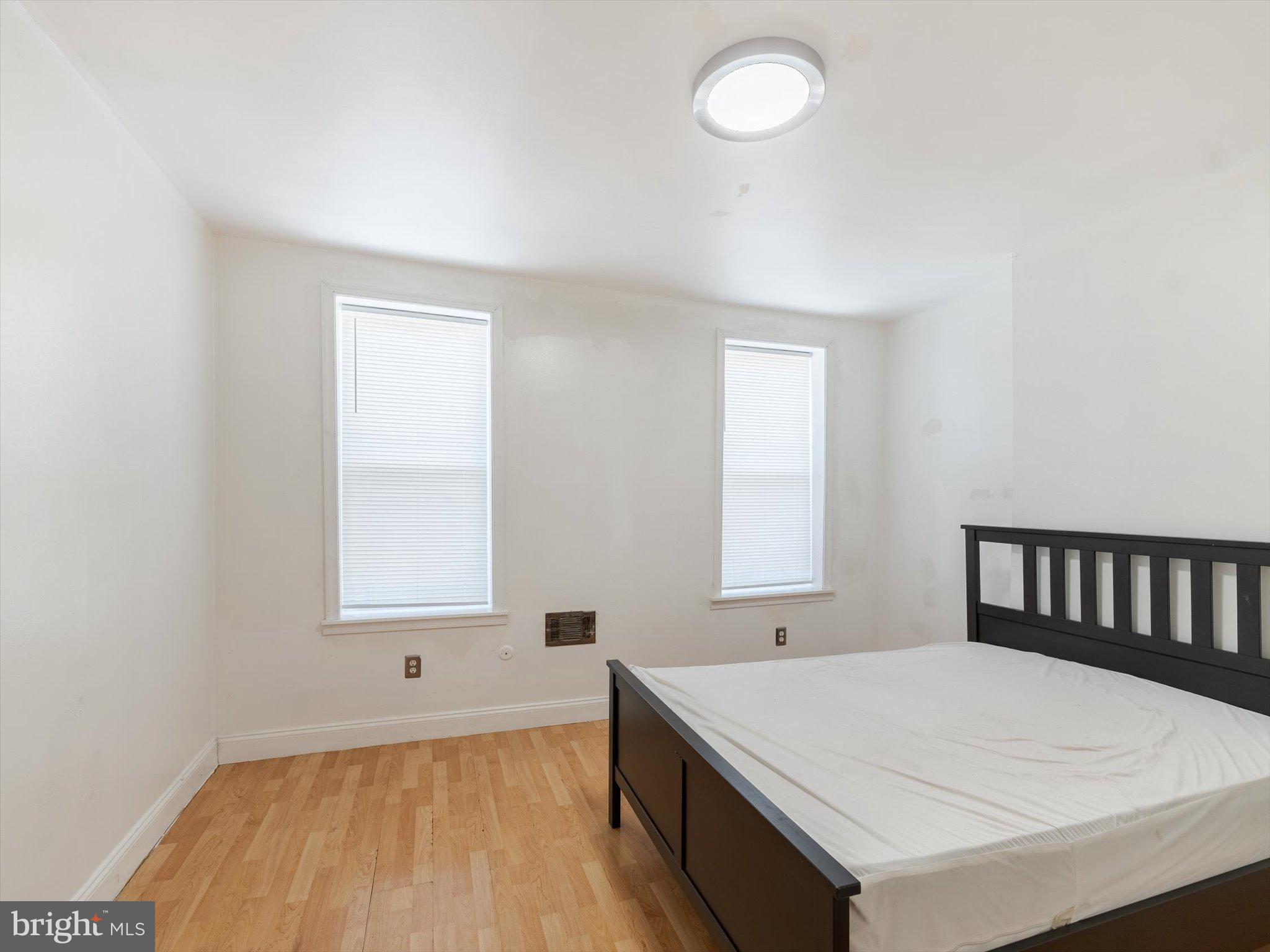 PHILADELPHIA (SOUTH) - Residential